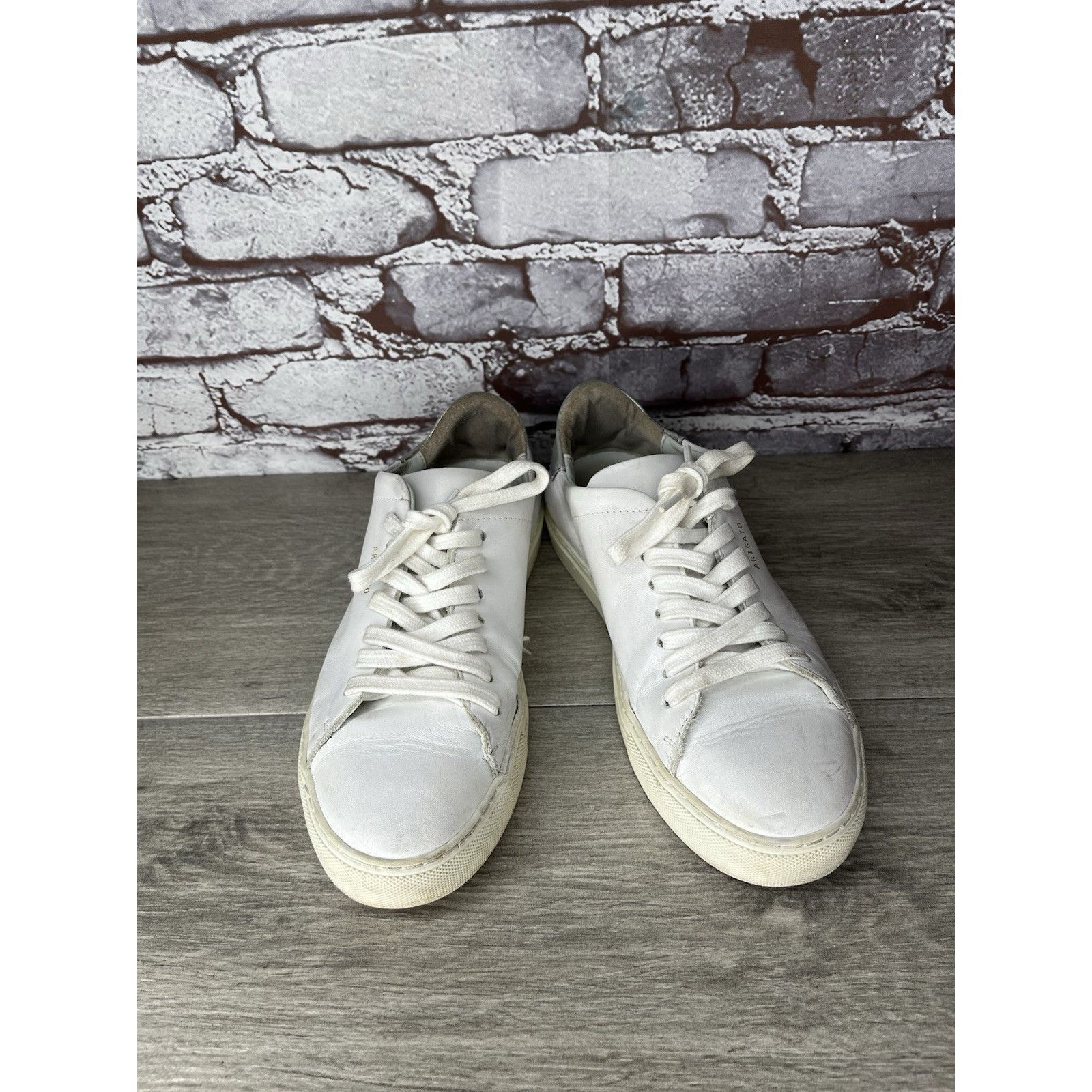 Axel Arigato Axel Arigato Womens Size 7.5 White Silver Sneakers Leather L Size US 7.5 / IT 37.5 - 13 Thumbnail