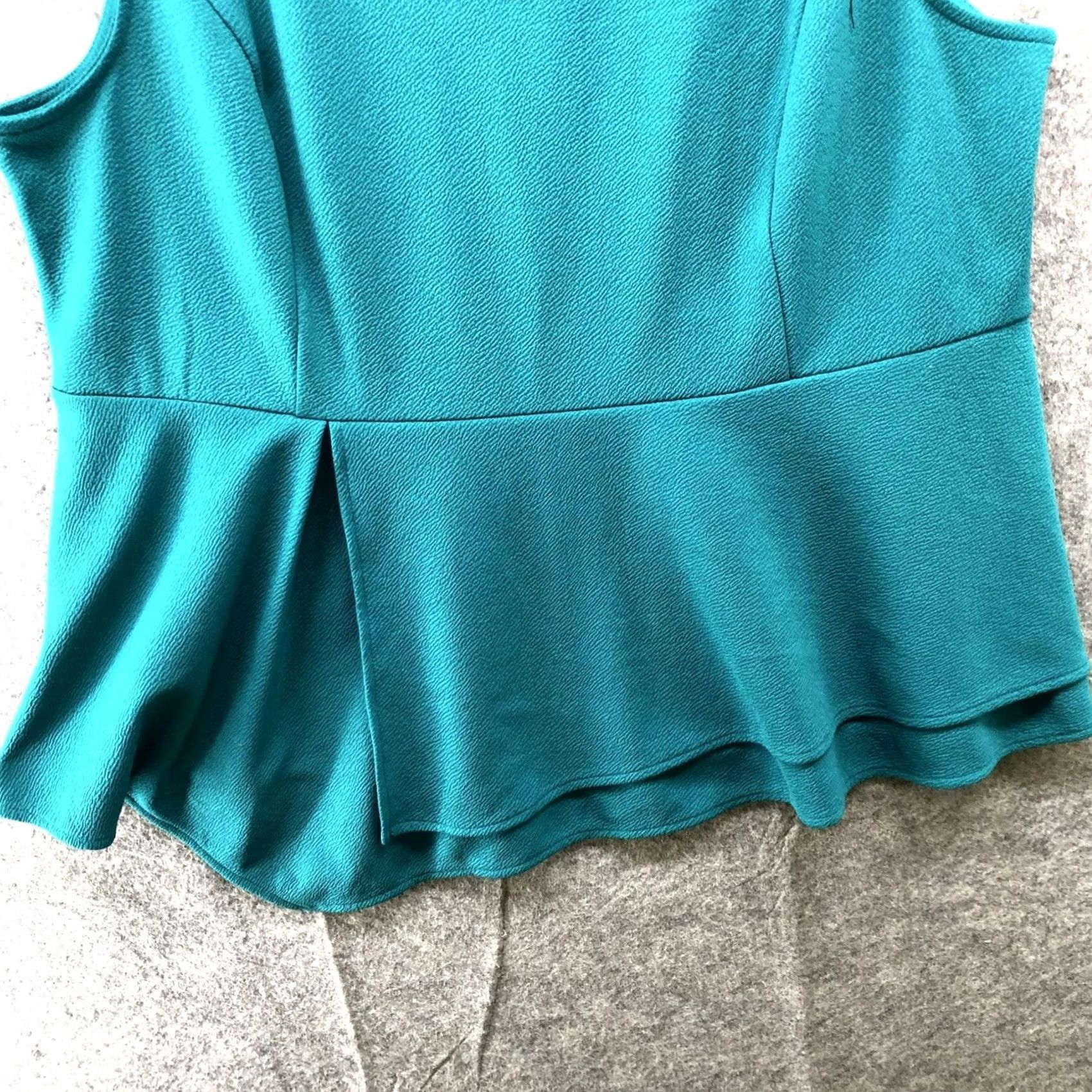 Vintage Lane Bryant Blouse Womens 24 Teal Sleeveless V-Neck Knit Polyester Size 4XL / US 24-26 - 4 Thumbnail