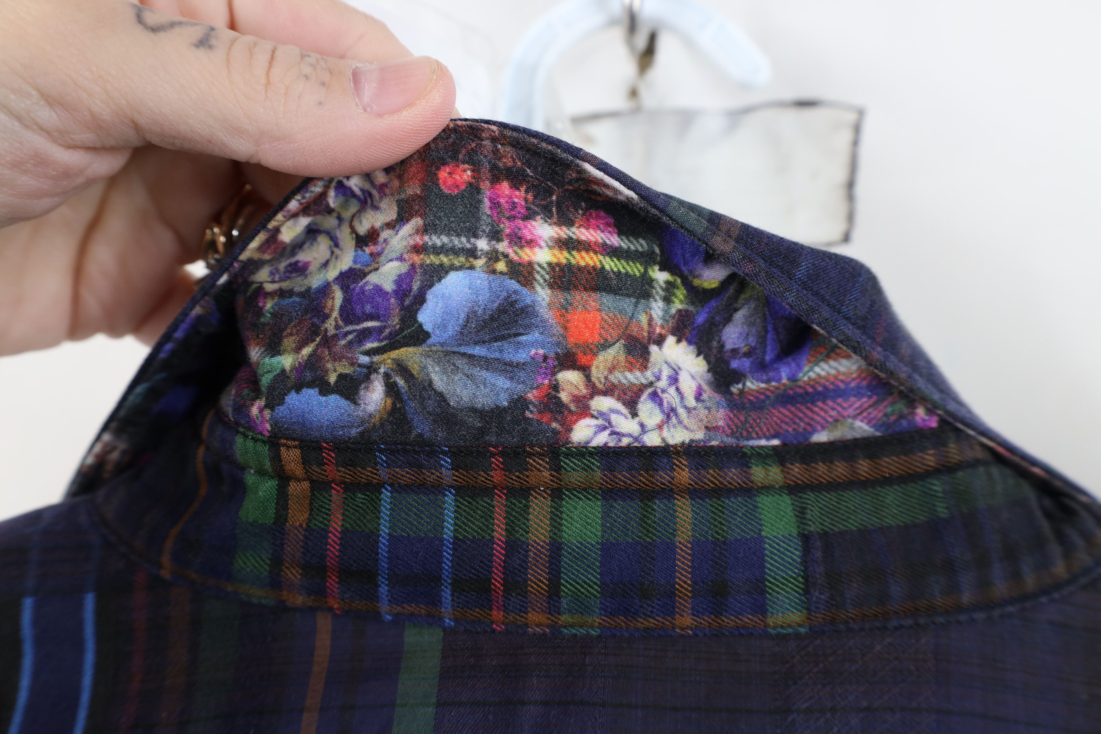 Robert Graham Robert Graham Rainbow Flower Flip Cuff Collared Button Shirt Size US XXL / EU 58 / 5 - 13 Thumbnail