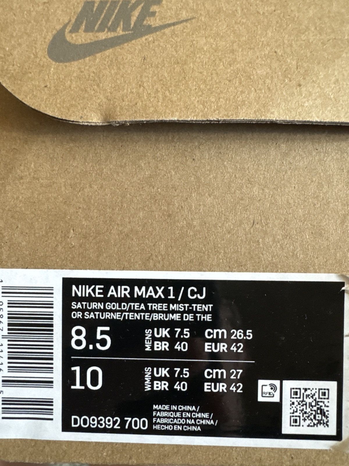 Nike × Travis Scott Travis Scott Air Max 1 Saturn Gold Size US 8.5 / EU 41-42 - 7 Thumbnail
