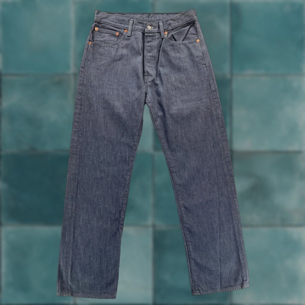 Levi's VINTAGE Levi's 501 Jeans Mens 33x32 Gray Denim Button Fly Straight Grunge Y2K Size US 33 - 1 Thumbnail