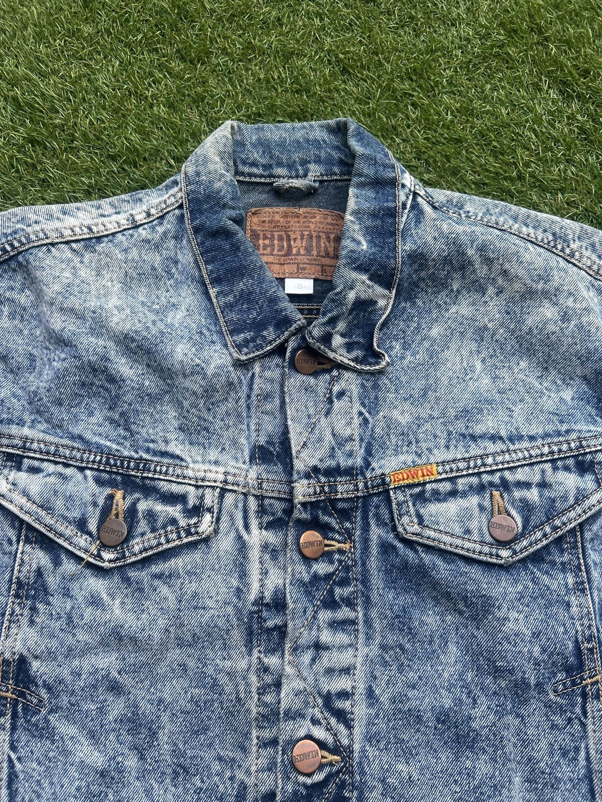 Edwin Vintage Edwin Japan Acid Wash Denim Trucker Jacket Size US S / EU 44-46 / 1 - 2 Thumbnail