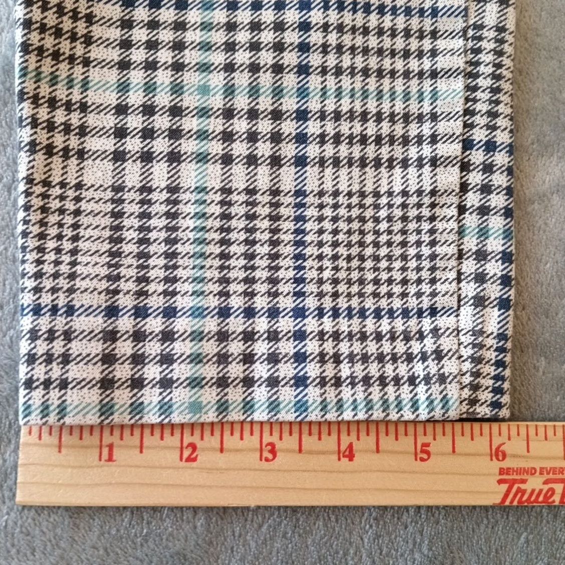 Old Navy VINTAGE? No — Old Navy Pixie Cropped Pants Womens Size 14 Gray Plaid Stretch Pockets 34x24.5 Size 36" / US 14 / IT 50 - 7 Thumbnail