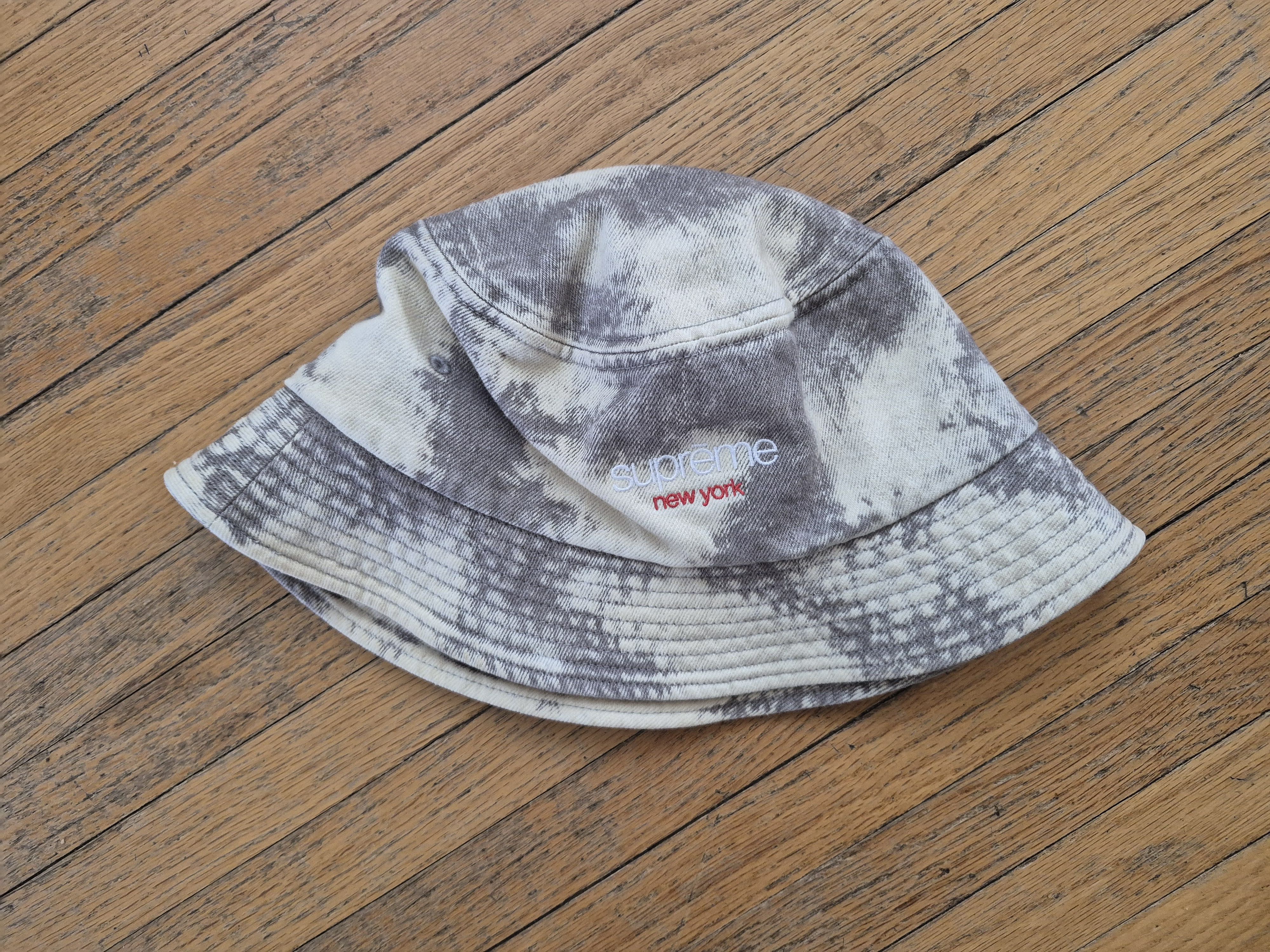 Supreme Supreme Denim Crusher Bucket Hat Bleached Size ONE SIZE - 1 Thumbnail