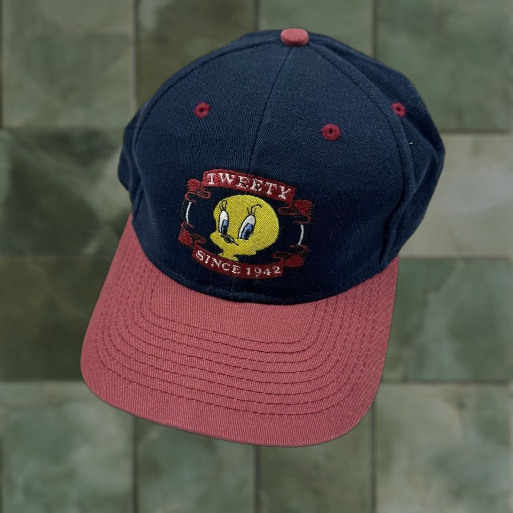 Vintage VINTAGE Tweety Bird Hat Strap Back Blue OSFM Baseball Cap Men One Size Blue 90s Cartoon USA Warner Bros Men Size ONE SIZE - 1 Thumbnail