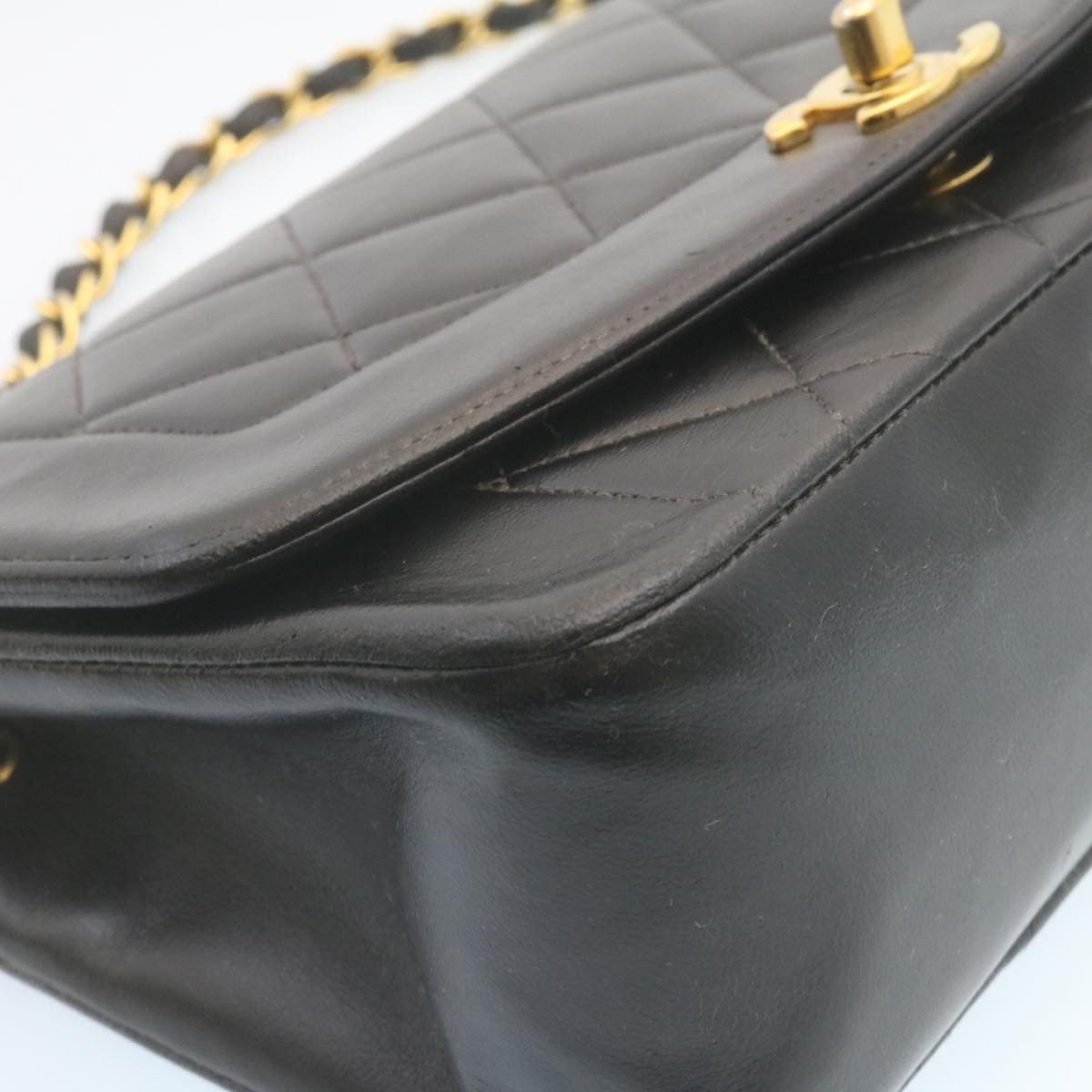 Chanel CHANEL Chain Turn Lock Diana Matelasse Shoulder Bag Lamb Size ONE SIZE - 8 Thumbnail