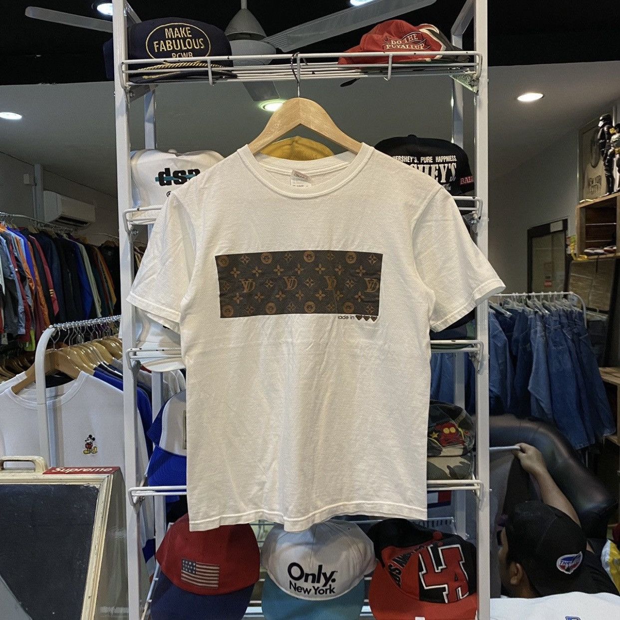 Grateful Dead RARE 🔥 OG VON DUTCH GD LV MONOGRAM RIP OFF BAND T SHIRT Size US S / EU 44-46 / 1 - 1 Thumbnail
