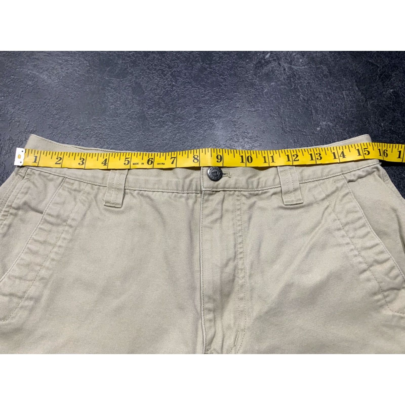 Mountain Khakis VINTAGE Mountain Khakis Mens Cargo Shorts 32 Waist Beige Casual Outdoor Hiking Summer Size US 32 / EU 48 - 5 Thumbnail