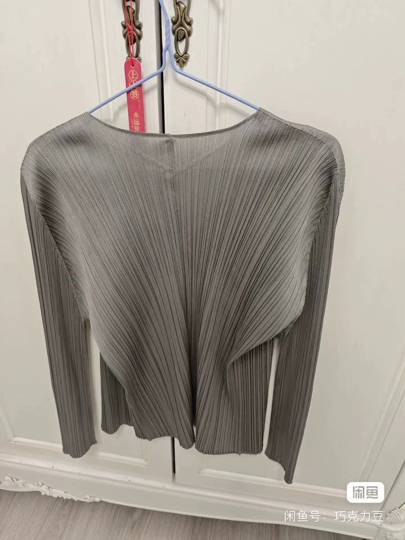 Issey Miyake Issey Miyake size:4 A dark grey cardigan Size M / US 6-8 / IT 42-44 - 3 Thumbnail