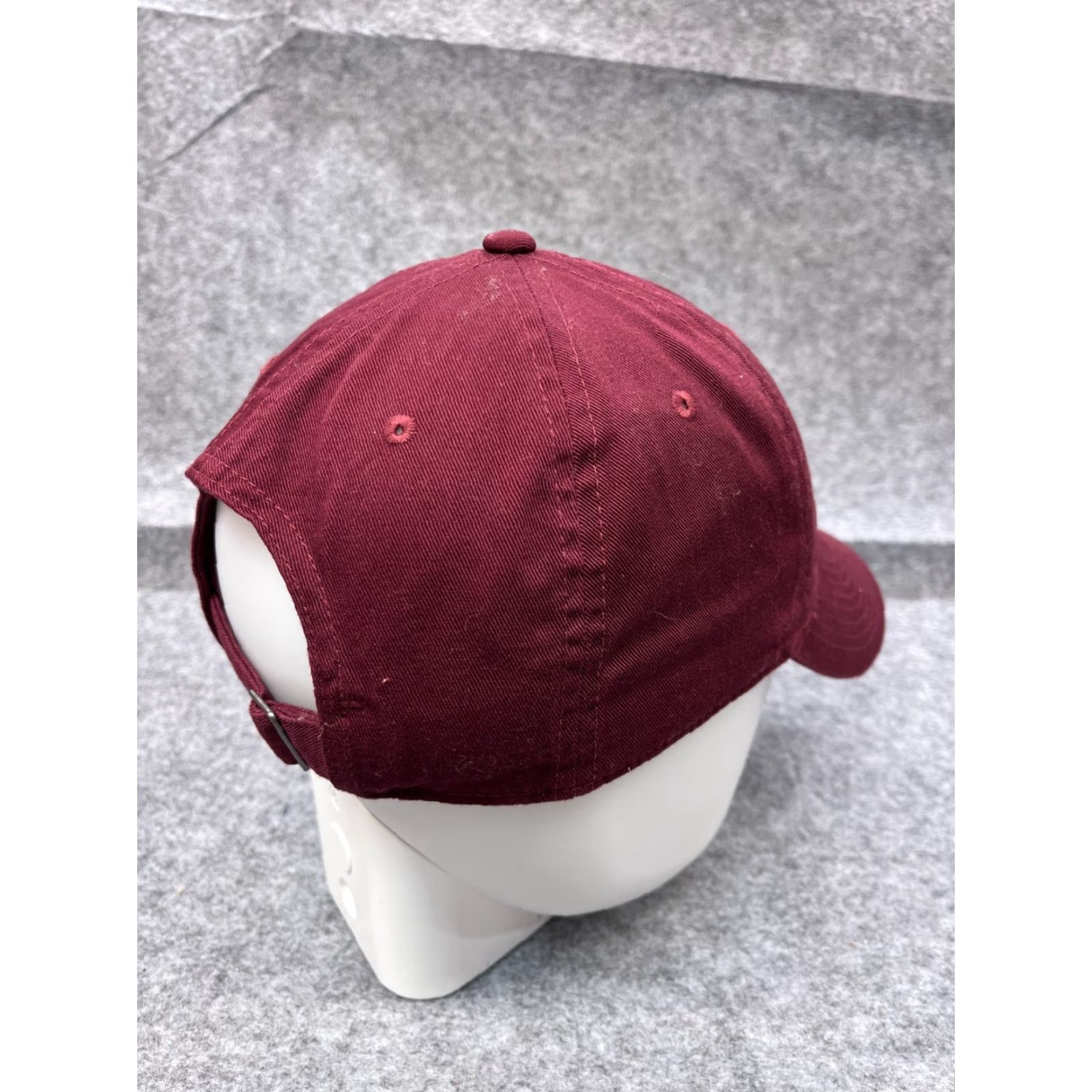 Nike Nike Heritage86 Hat Cap Strap Back Adult One Size Burgandy Red Cotton Twill Baseball Cap Mens Vintage? No. Size ONE SIZE - 7 Thumbnail
