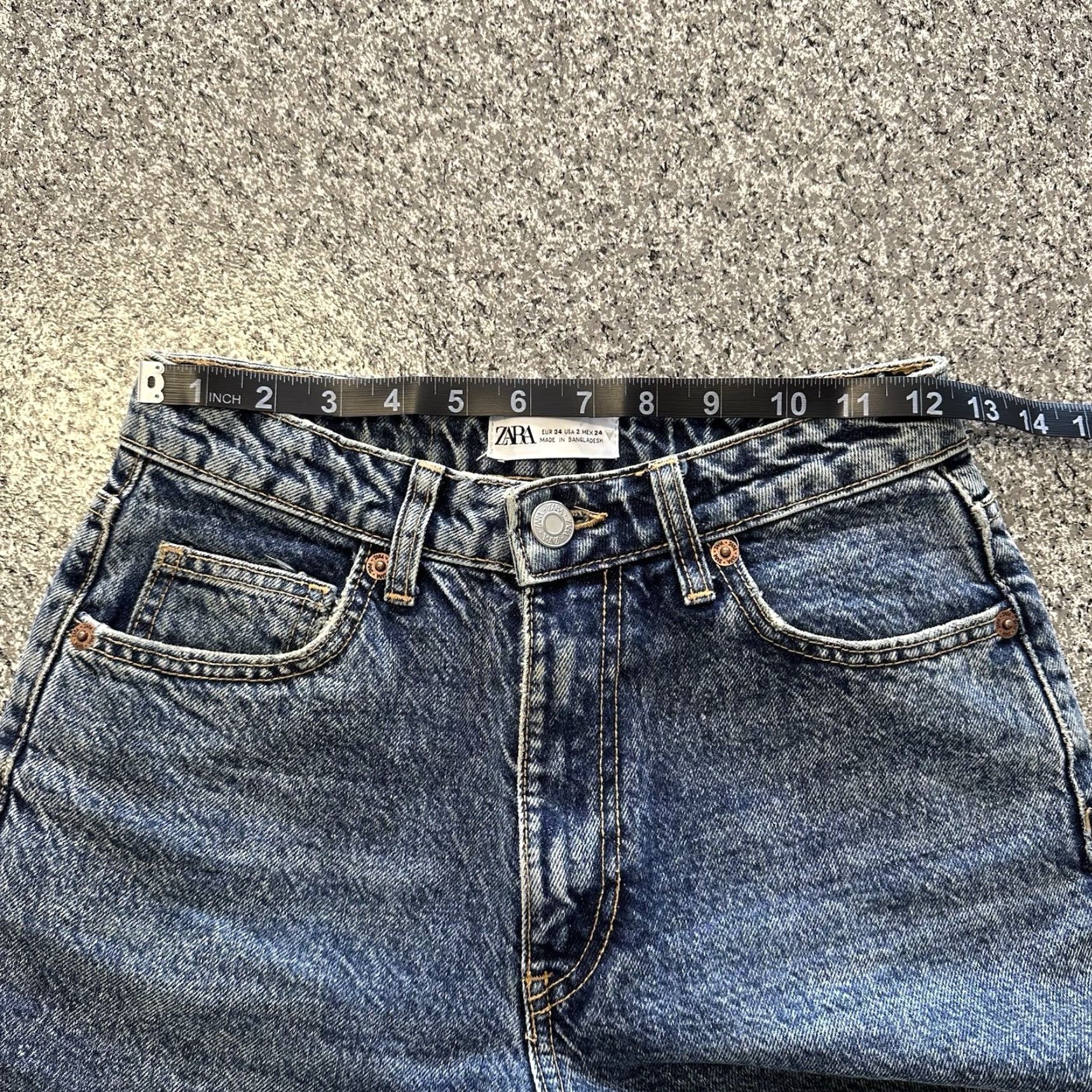 Zara Zara Jeans Womens 2 High Rise Mom Stone Wash Denim Relaxed Tapered Blue 5-Pocket Design Inseam 27 in XS? Size 42" / US 20 - 6 Thumbnail