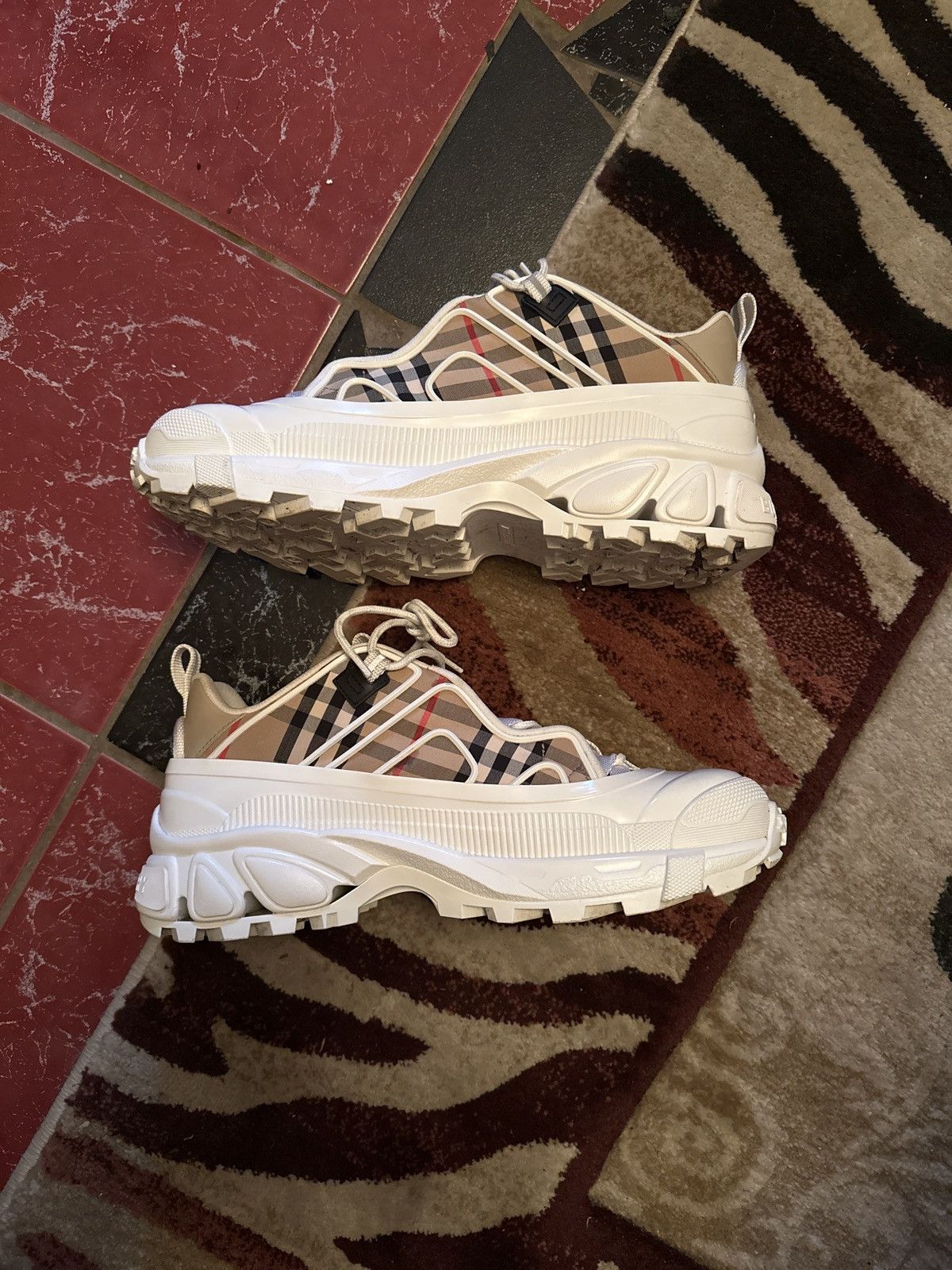Burberry Burberry ARTHUR M STORY Size US 10 / EU 43 - 1 Thumbnail