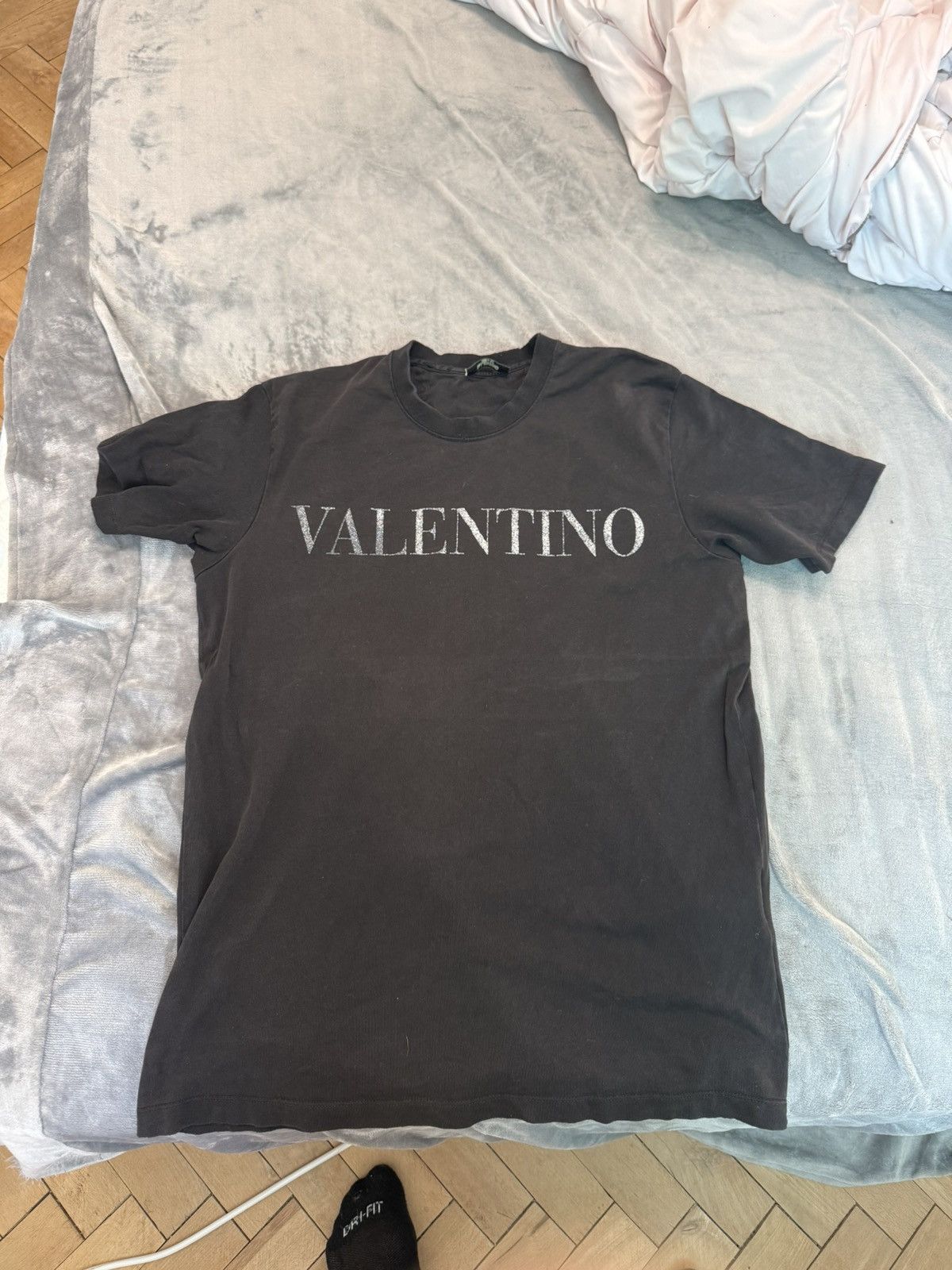 Valentino Very nice Size US M / EU 48-50 / 2 - 1 Thumbnail