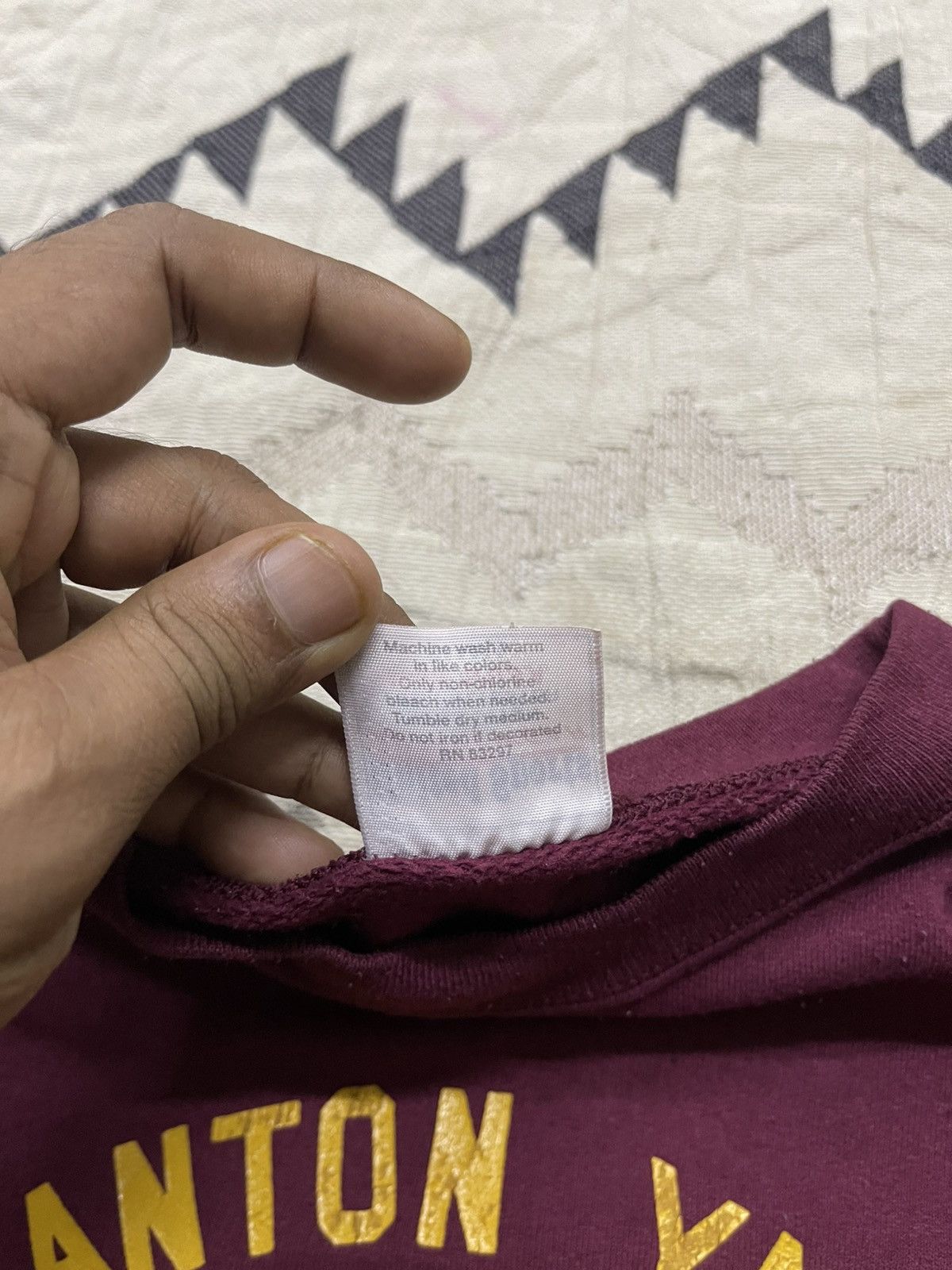 Vintage 80s-90s CANTON YMCA OHIO HANDBALL CHAMPIONSHIP CREWNECK Size US S / EU 44-46 / 1 - 9 Thumbnail