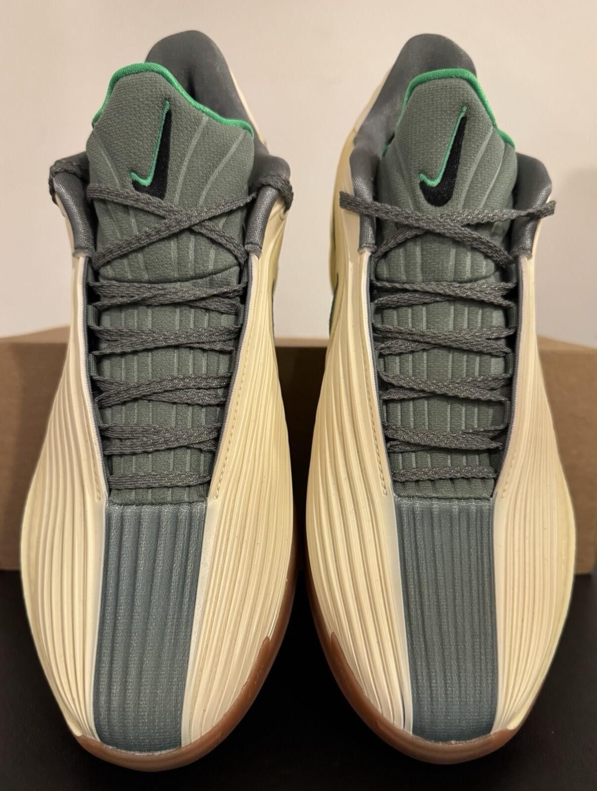 Nike Size 10 - Jrue Holiday x Nike Air Zoom GT Cut 3 Turbo Size US 10 / EU 43 - 4 Thumbnail