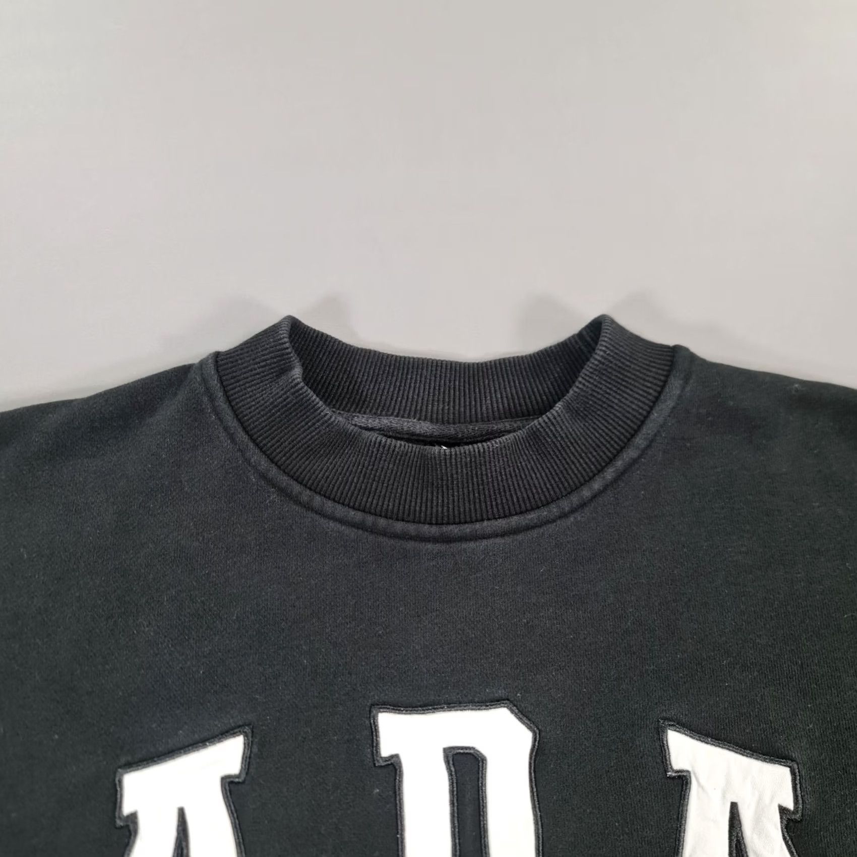 Vintage Adanola Womens Sweatshirt Black M Cotton Fleece Logo Crew Neck Long Sleeve Pullover Regular Size Size M / US 6-8 / IT 42-44 - 2 Thumbnail