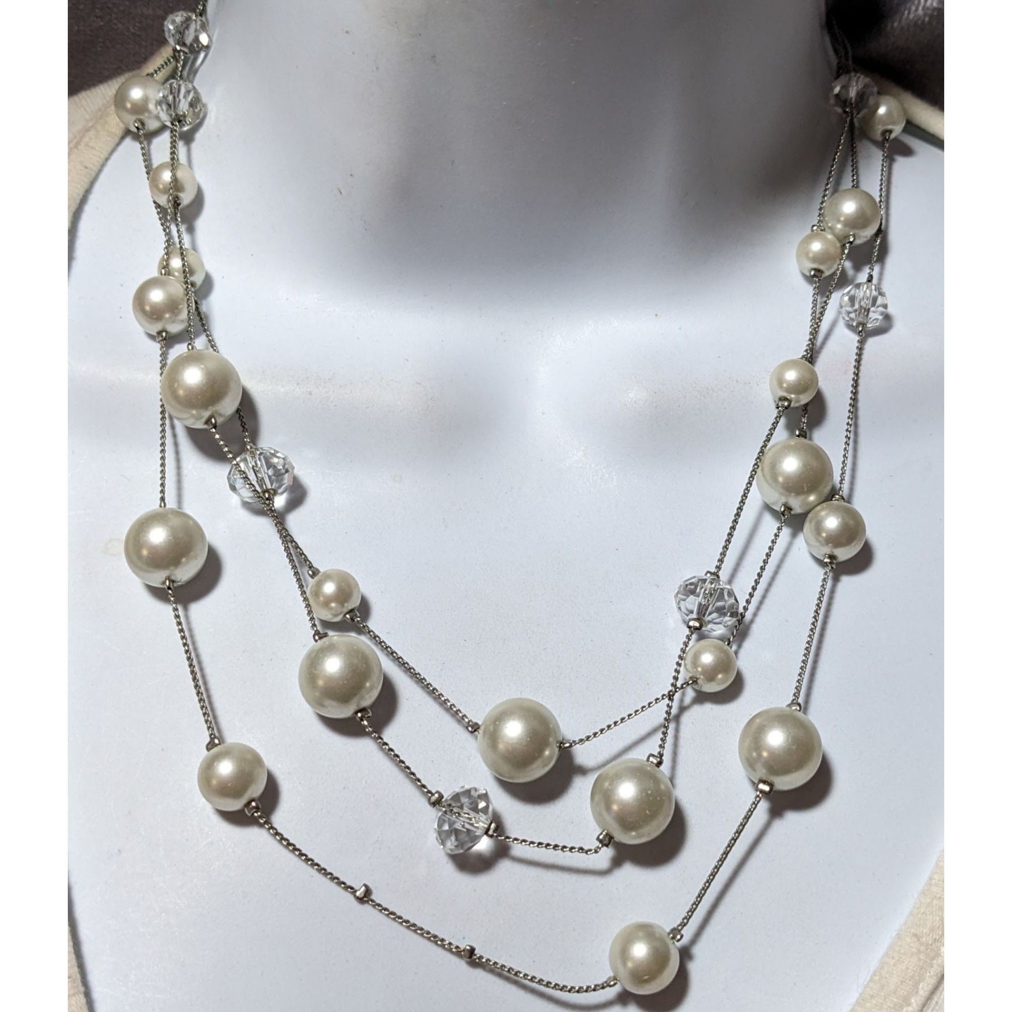 Other Silver Faux Pearl Multilayer Beaded Floating Necklace Size ONE SIZE - 4 Thumbnail