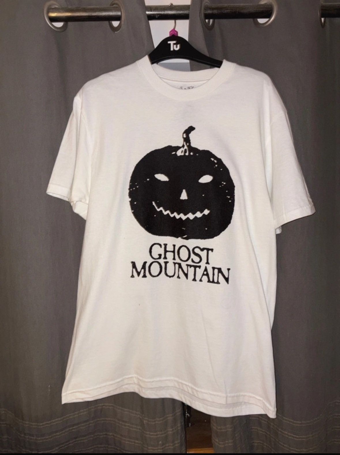 Haunted Mound Ghost Mountain Pumpkin Tee - Rare in uk Size US M / EU 48-50 / 2 - 3 Thumbnail