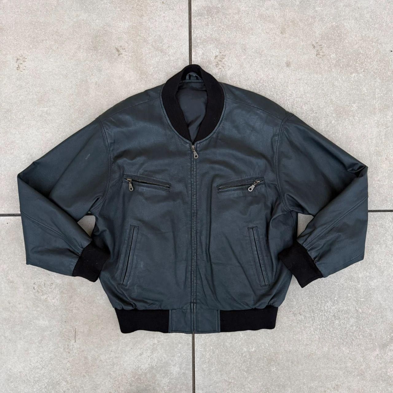 Vintage Vintage Real Leather Cropped Jacket Black Retro Vintage Size US M / EU 48-50 / 2 - 1 Thumbnail
