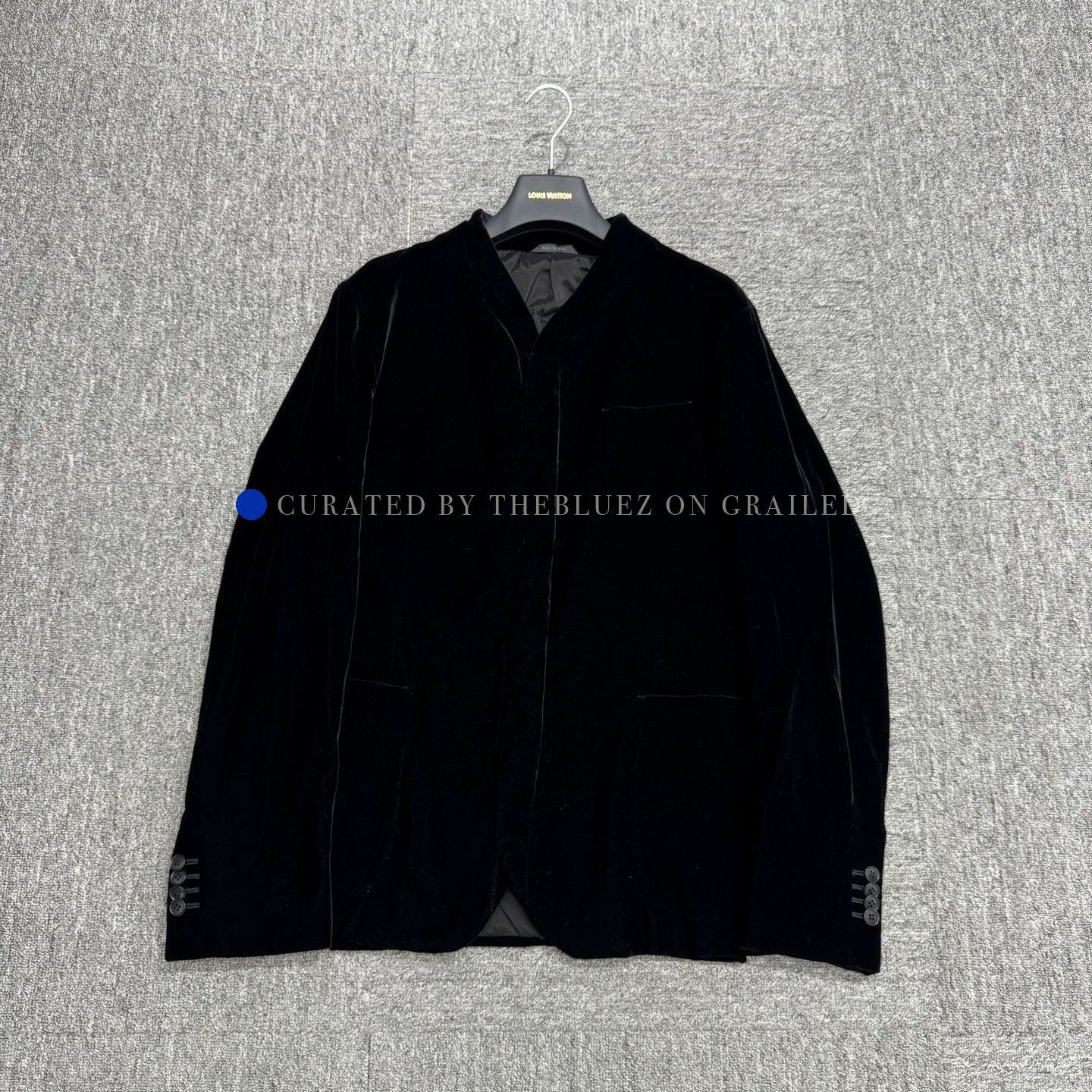Giorgio Armani Collarless Black Velvet Suit Jacket Size US M / EU 48-50 / 2 - 1 Thumbnail