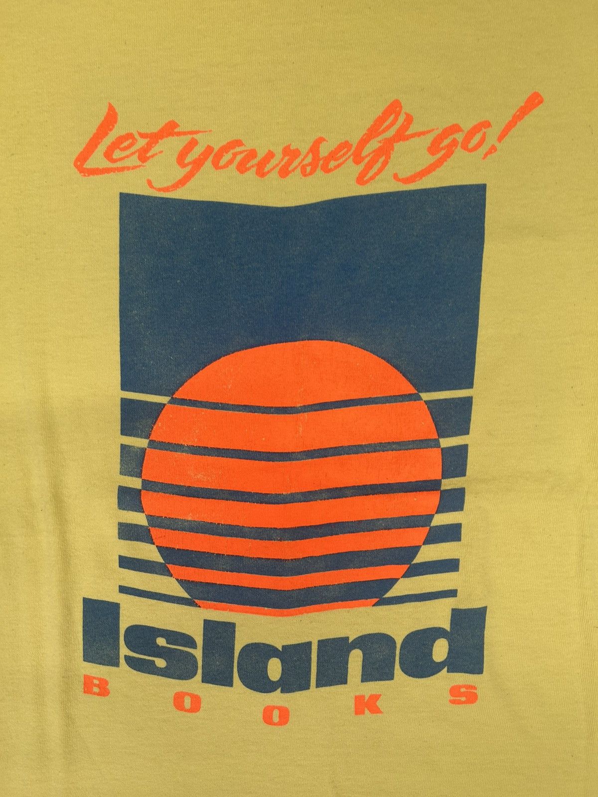 Vintage Crazy Vintage 80s Essential Yellow Island Book Art Tee Shirt Size US L / EU 52-54 / 3 - 3 Thumbnail