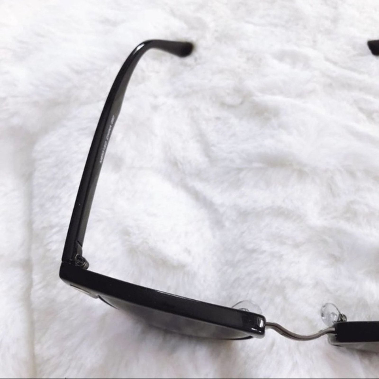 Other Harris Black Horn Rimmed Sunglasses Size ONE SIZE - 6 Thumbnail