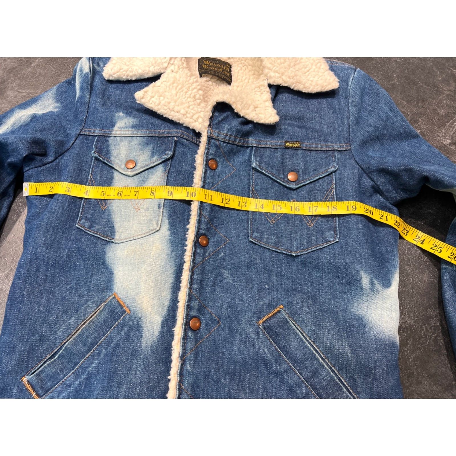 Wrangler VINTAGE Wrangler Denim Chore Jacket Sherpa Lined Casual Coat M Blue 80s Mens Size US M / EU 48-50 / 2 - 7 Thumbnail
