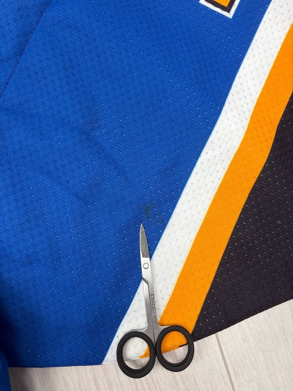 NHL Davos Hockey Jersey vintage Switzerland 2005 size XXL Size US XXL / EU 58 / 5 - 5 Thumbnail
