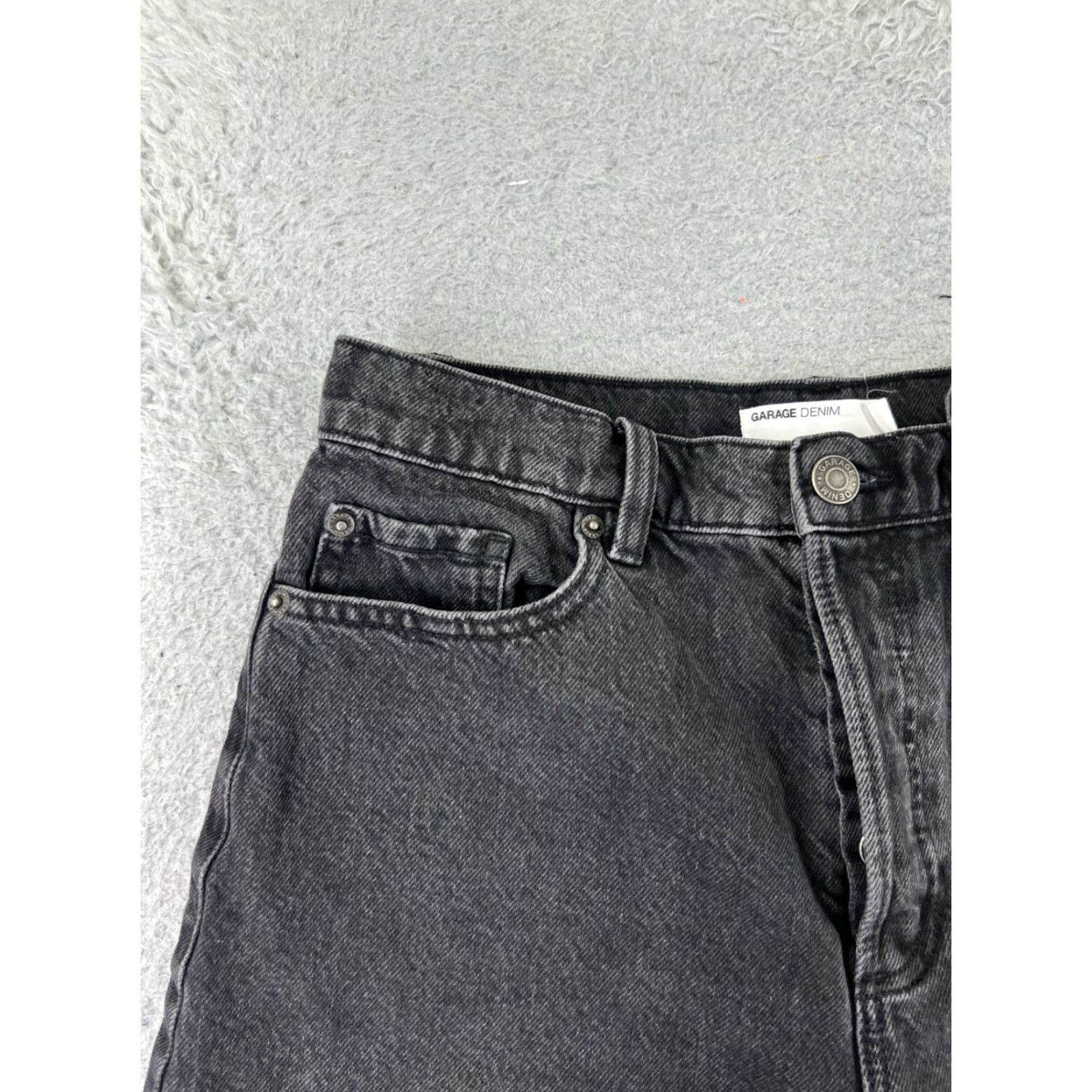 Garage Garage Womens Denim Shorts 27x7 Black 7 Cut-Off High Rise 5-Pocket Button Fly Jeans Denim Shorts, Vintage Garage, Casual Womens Shorts Size 28" / US 6 / IT 42 - 4 Thumbnail