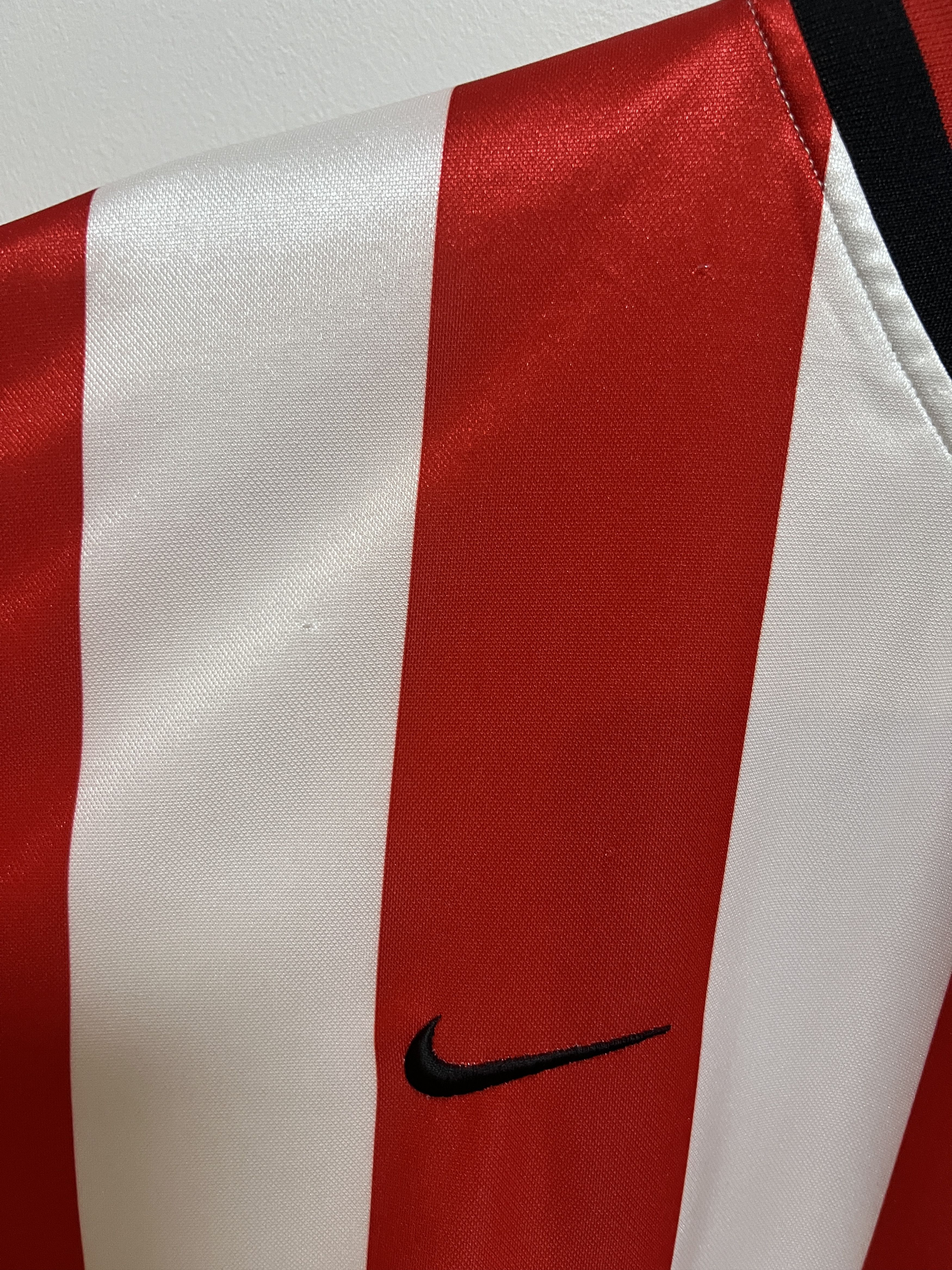 Nike (L) Sunderland 2000-02 Home Kit Size US L / EU 52-54 / 3 - 6 Thumbnail