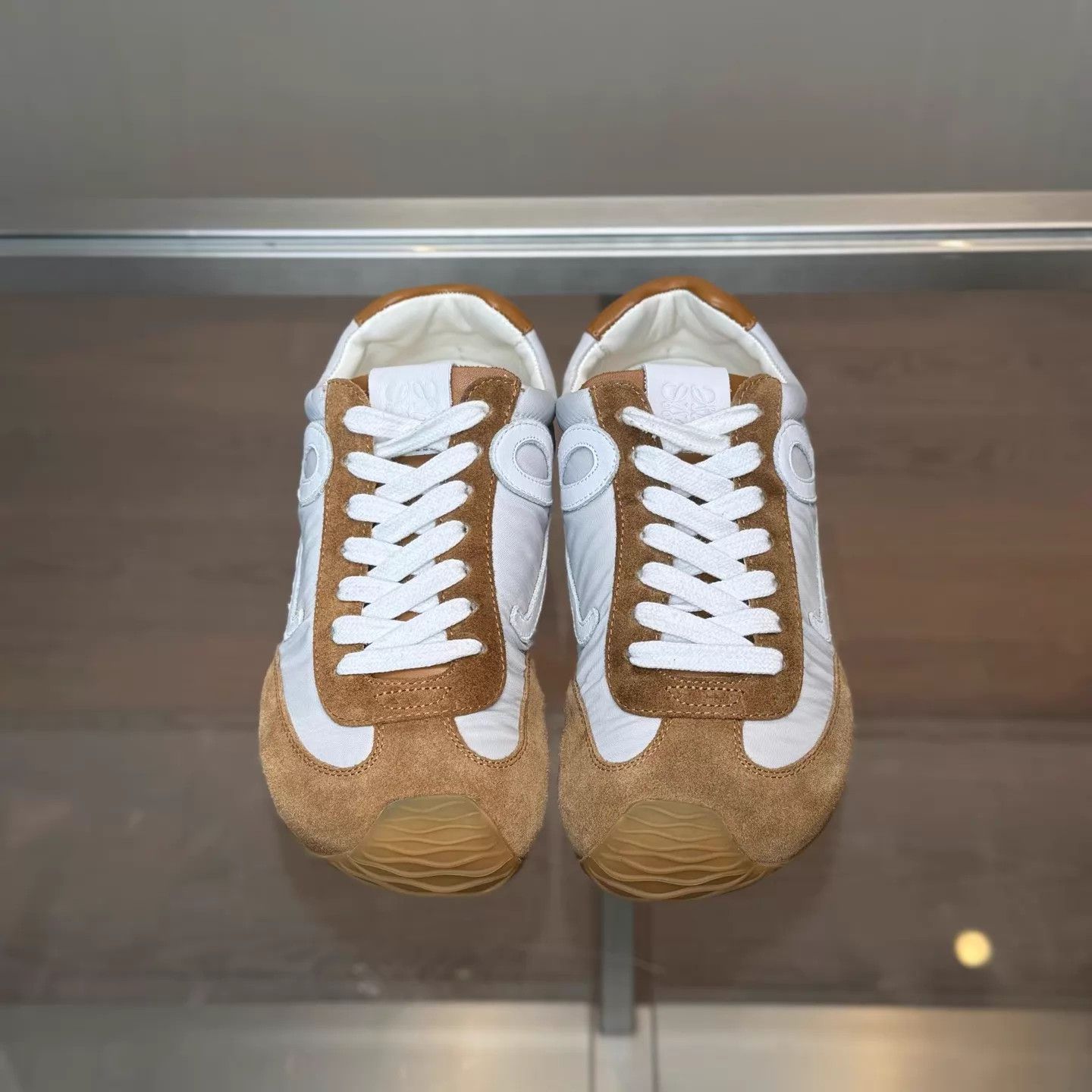 Loewe Loewe Ballet Runner 2.0 White & Brown Women's Sneaker 98/37 Size US 6.5 / IT 36.5 - 5 Thumbnail