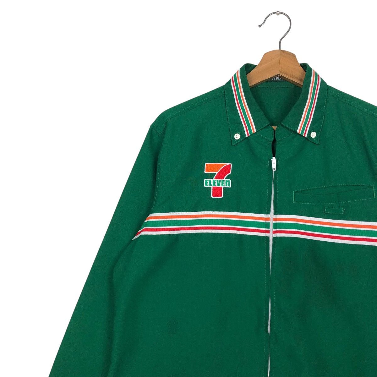 Japanese Brand Vintage 7-Eleven Employee Uniform Jacket Green Zip-Up Size US M / EU 48-50 / 2 - 8 Thumbnail