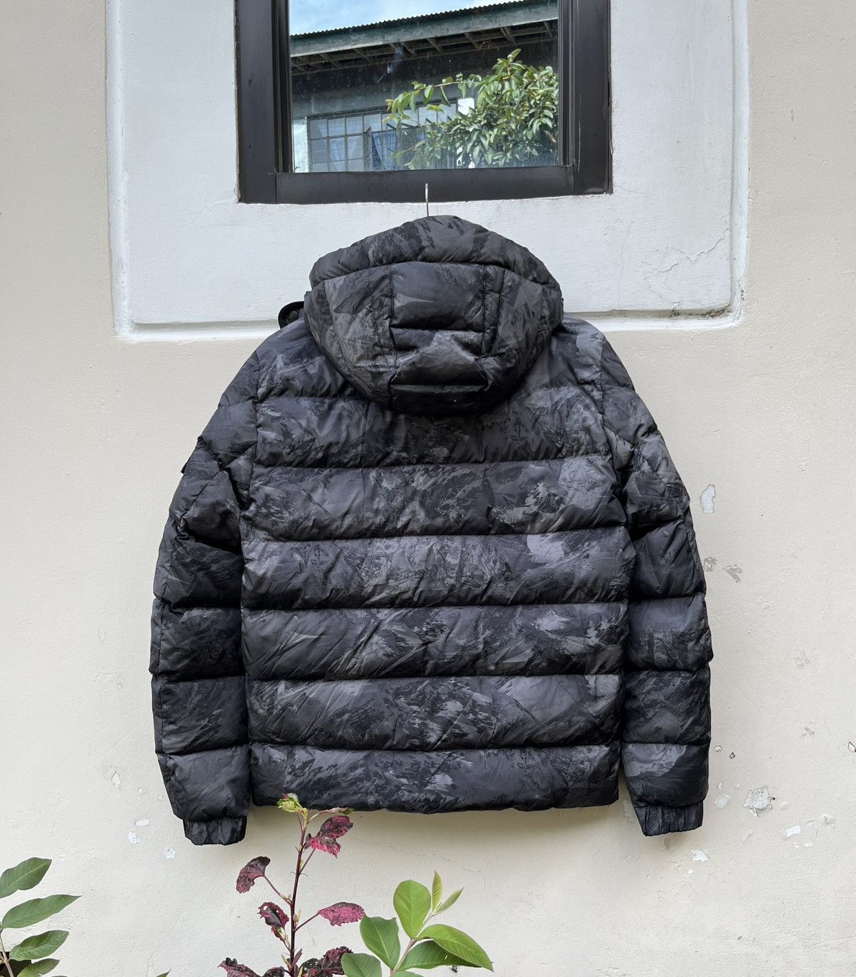 Moncler MONCLER HYMALAY Size US M / EU 48-50 / 2 - 2 Thumbnail