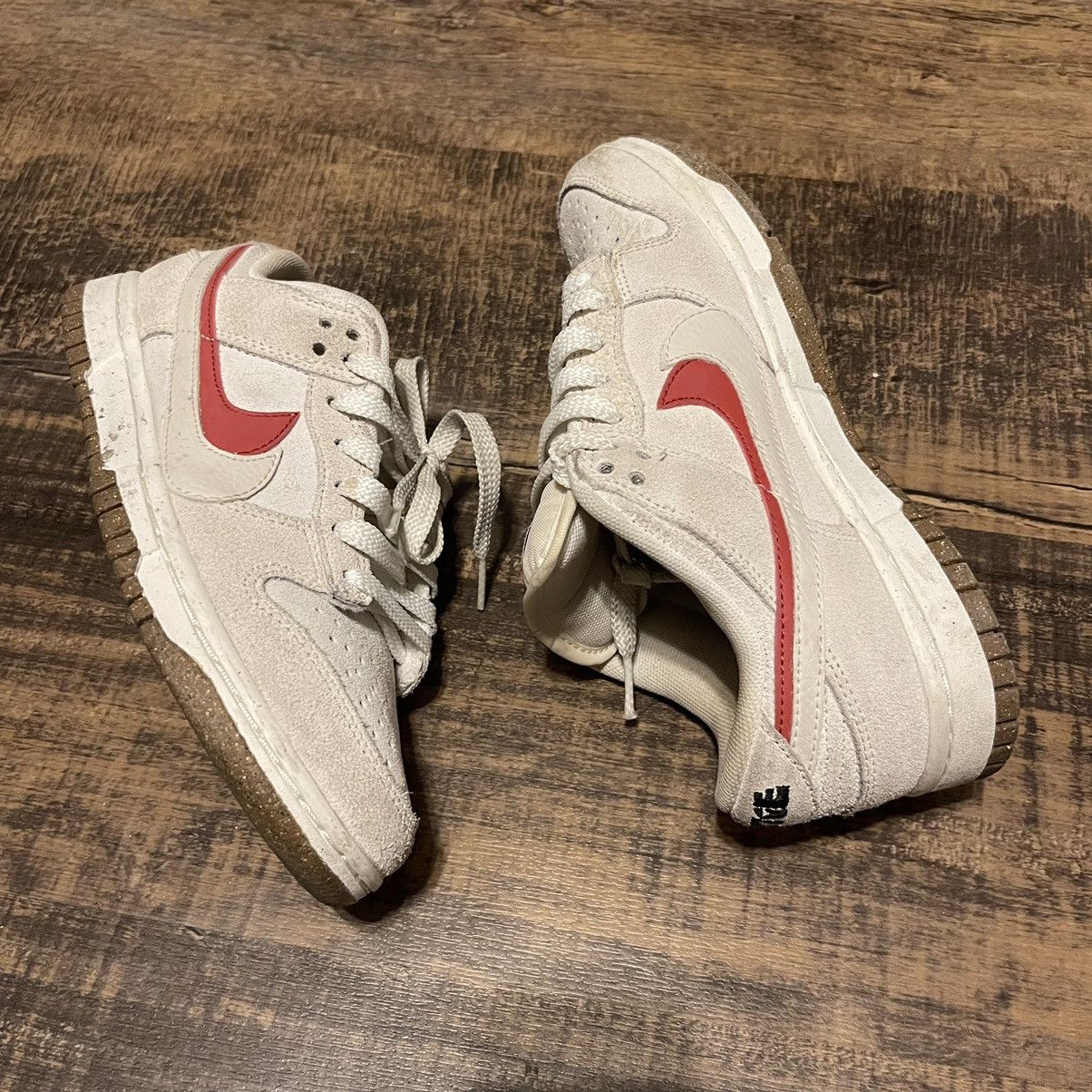 Nike Nike WMNs Dunk Low SE ‘85 Double Swoosh Size US 5.5 / EU 38 - 3 Thumbnail