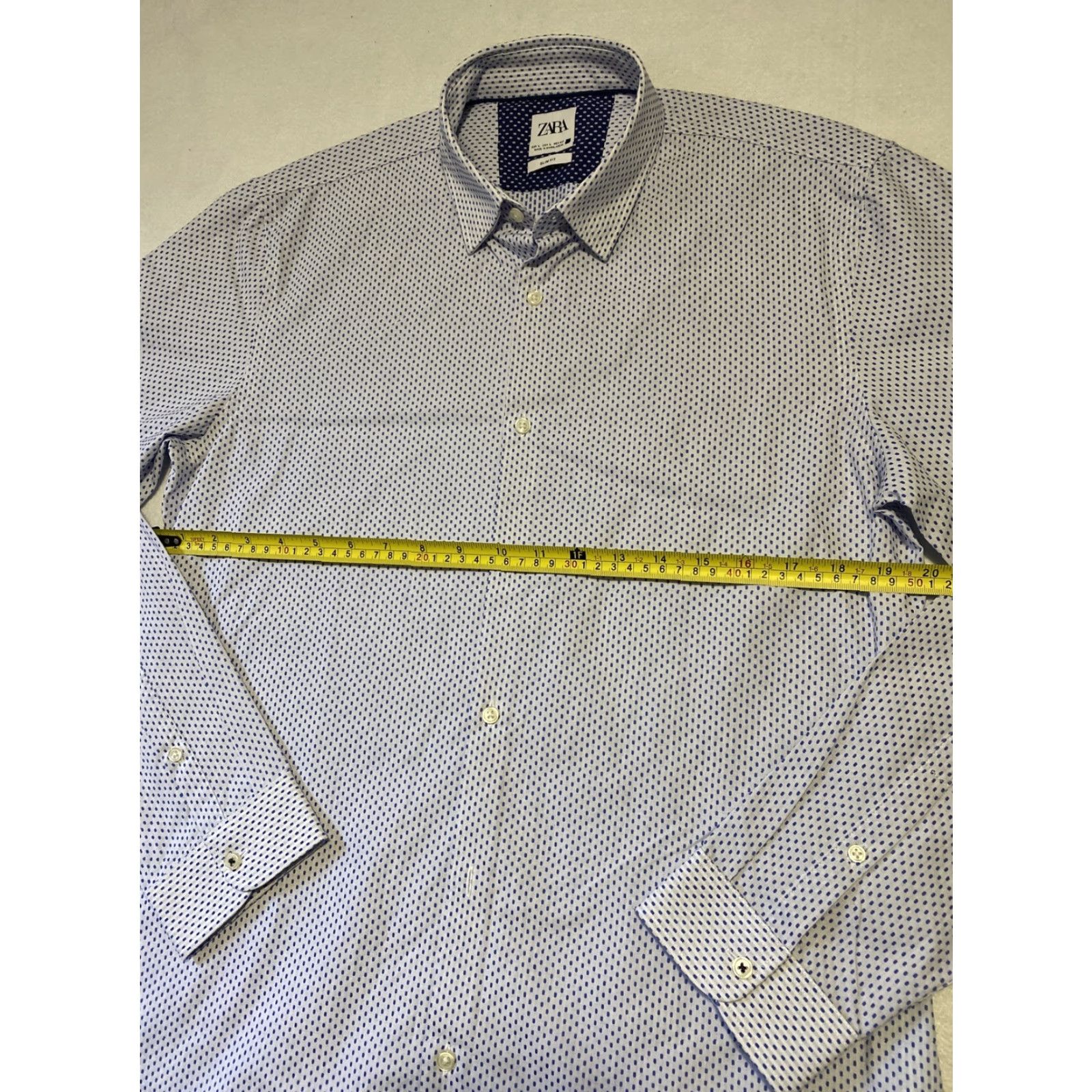Zara Zara Man Button Shirt Men L White Blue Slim Fit Long Sleeve Button-Down Collar Dress Shirt Size US L / EU 52-54 / 3 - 6 Thumbnail