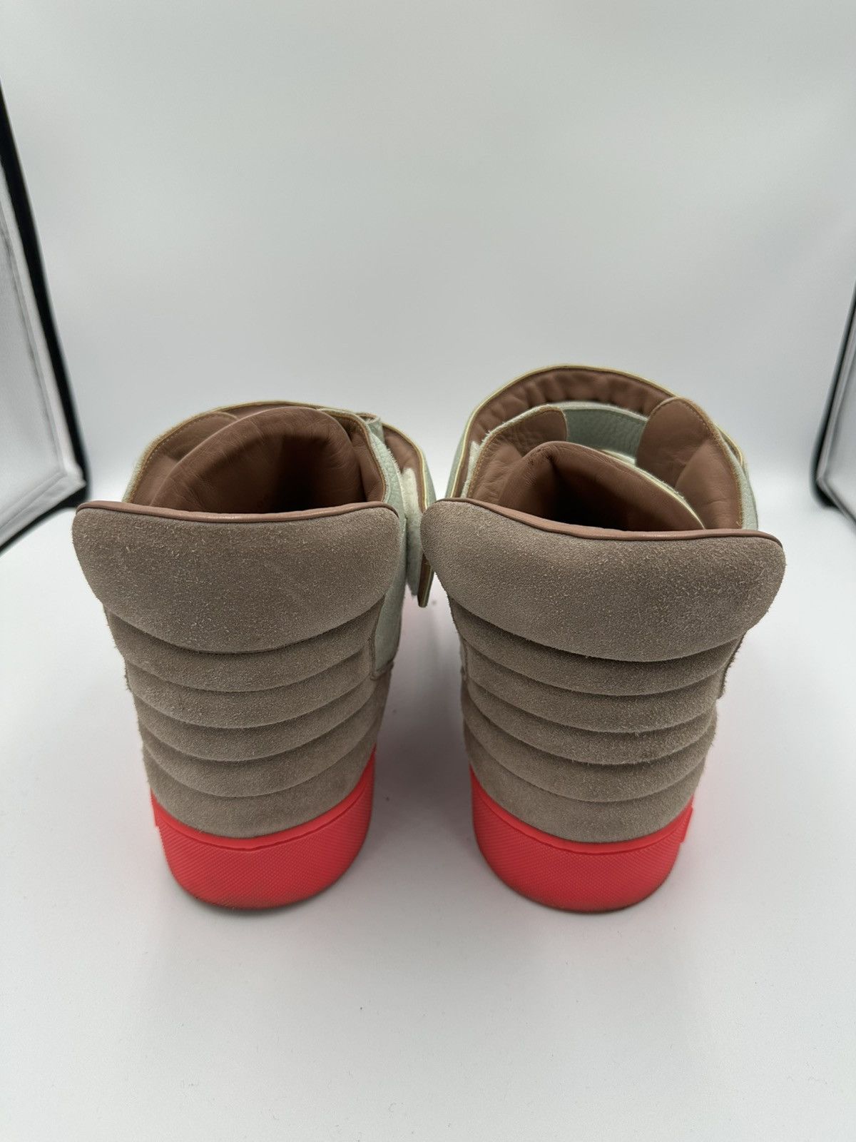 Kanye West × Louis Vuitton Louis Vuitton Don x Kanye West Pink Jasper Size US 14 / EU 47 - 3 Thumbnail