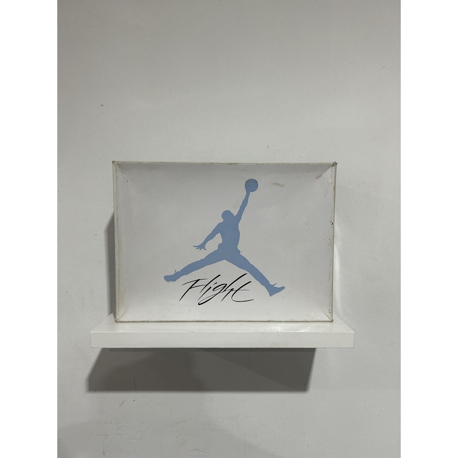 Nike JORDAN 4 RETRO UNIVERSITY BLUE SIZE 10 PREOWNED Size US 10 / EU 43 - 7 Thumbnail