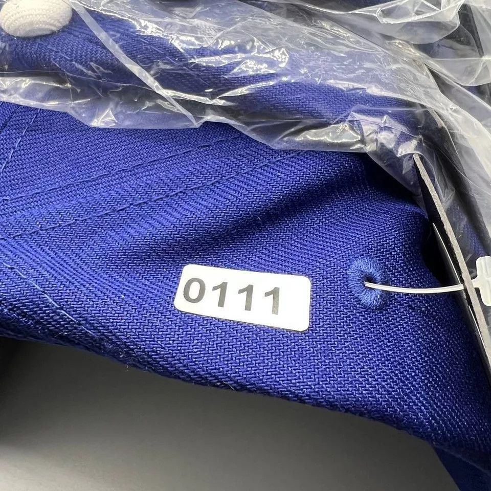 New Era Los Angeles Dodgers Paper Planes Roc Nation Hat Men 8 Size ONE SIZE - 8 Thumbnail