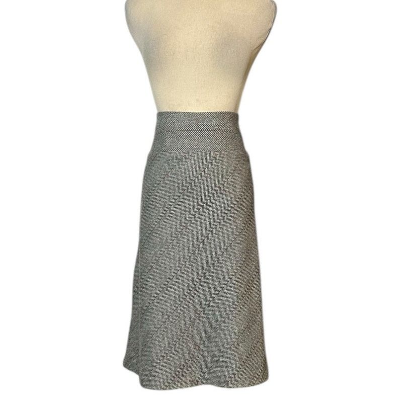 Benetton BENETTON gray red plaid knee length skirt size 44 US Medium Size 32" / US 10 / IT 46 - 1 Thumbnail