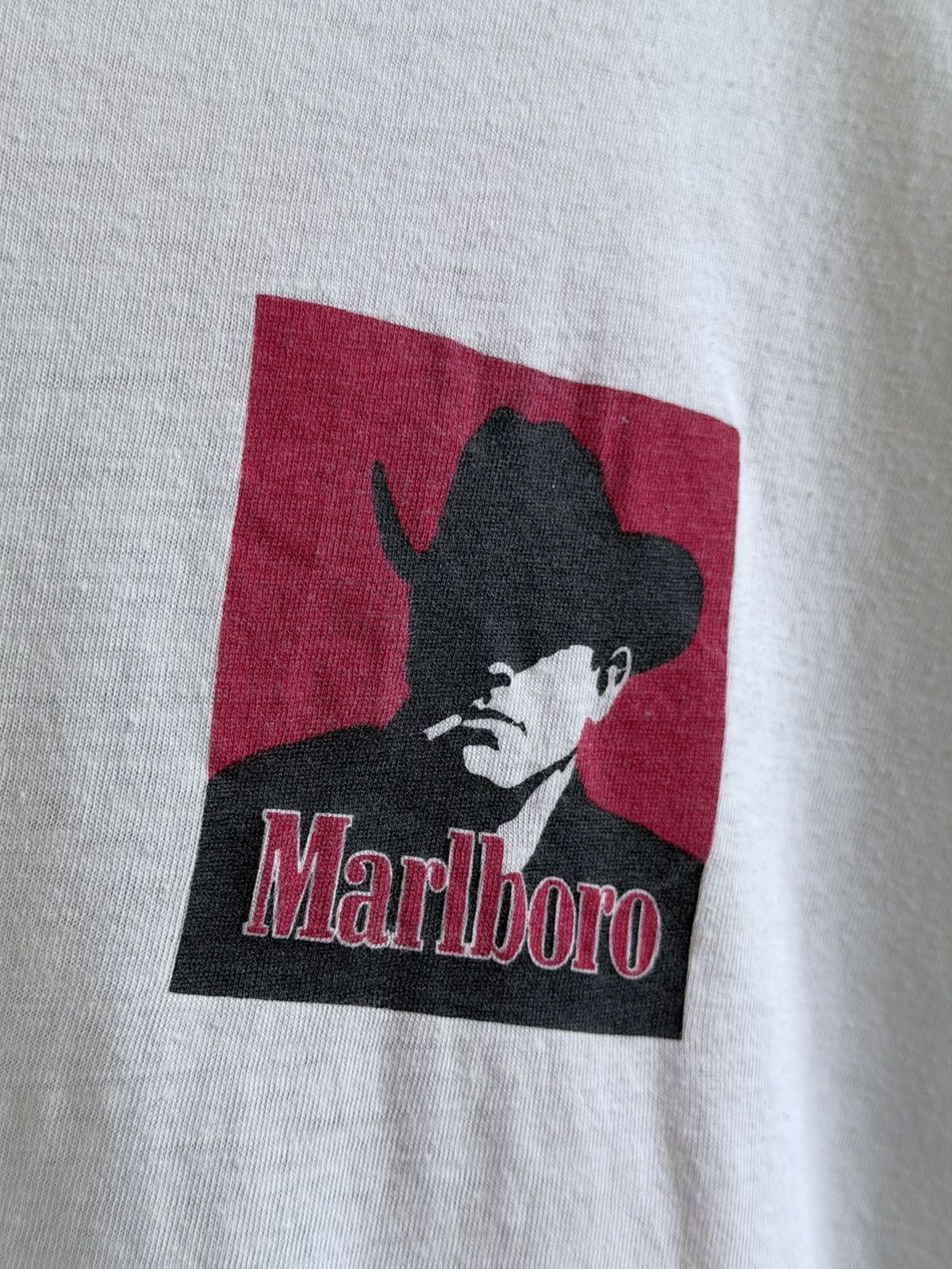 Vintage Vintage 90s Marlboro Cowboy T-Shirt Size US XL / EU 56 / 4 - 8 Thumbnail