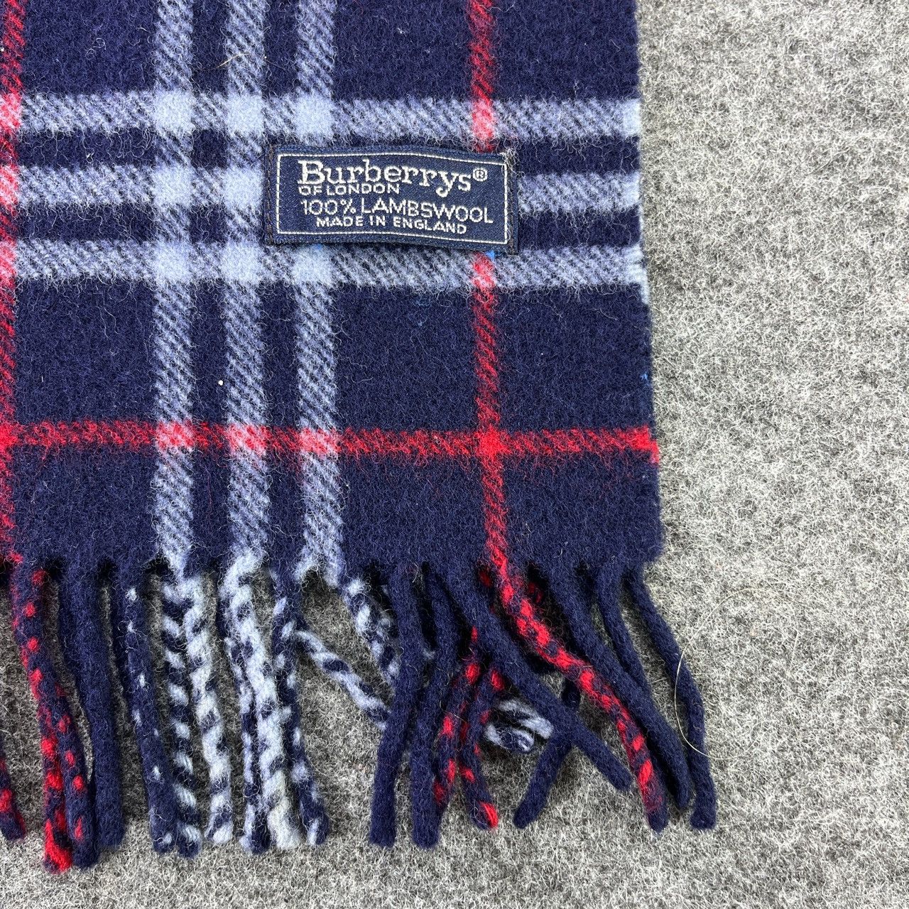 Burberry Burberrys Scarf / Muffler / Neckwear T648 Size ONE SIZE - 5 Thumbnail