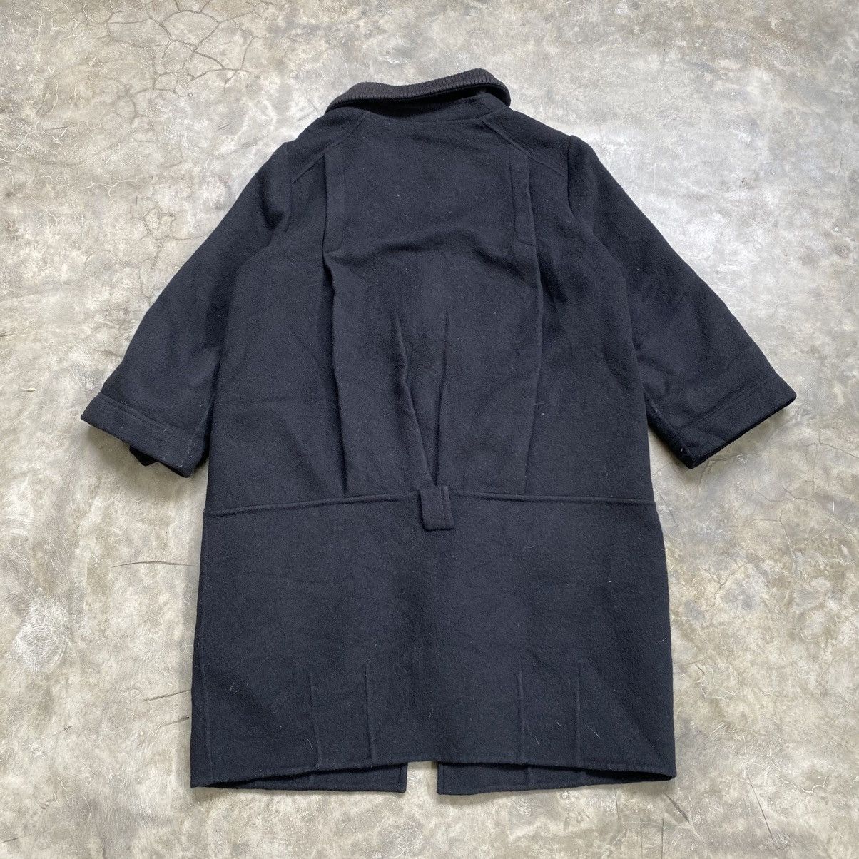 Japanese Brand 2000s Eryn Wool Coat Wide Collar Clean Silhouette Size US M / EU 48-50 / 2 - 2 Thumbnail