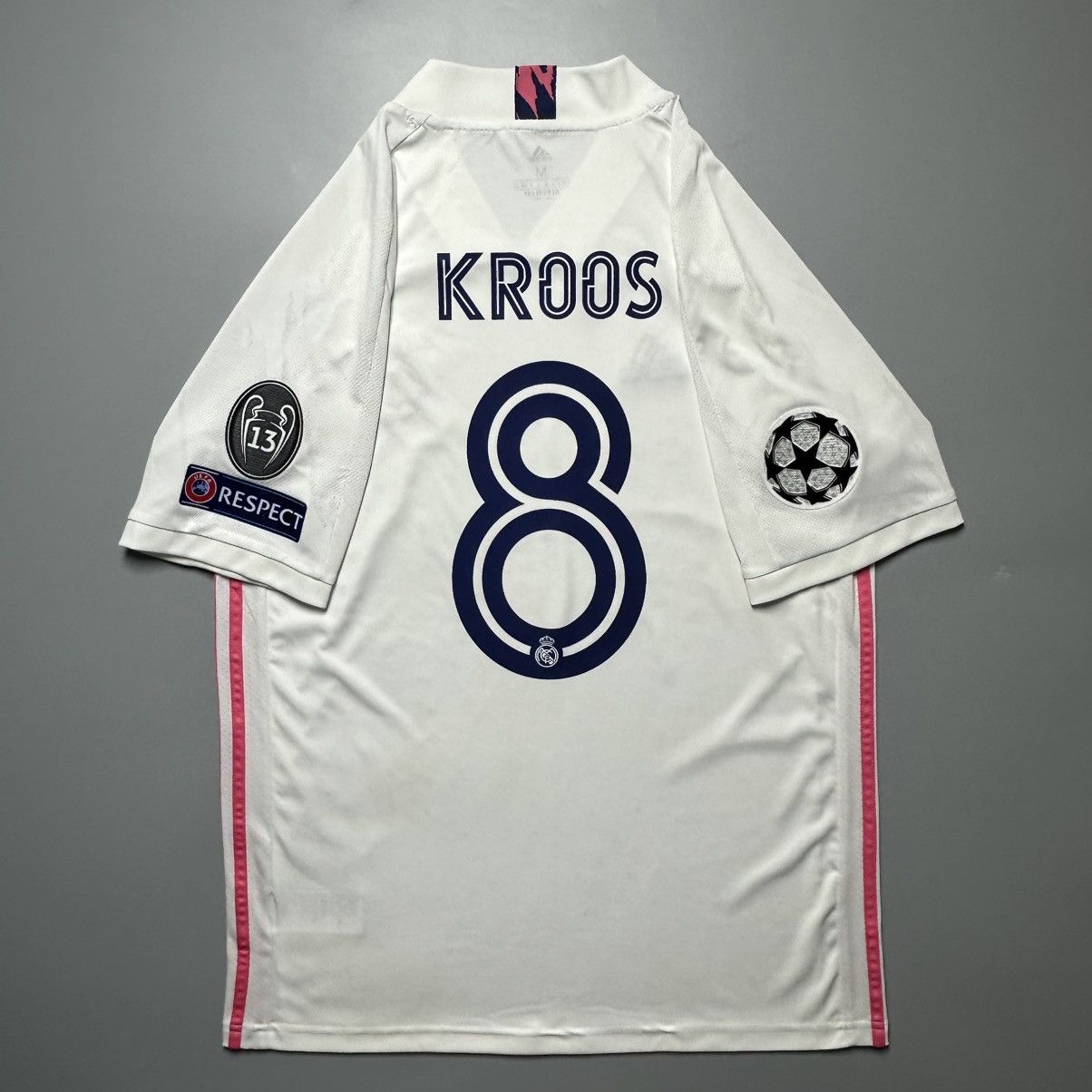 Vintage REAL MADRID ADIDAS 2020/2021 FOOTBALL HOME JERSEY #8 KROOS Size US M / EU 48-50 / 2 - 1 Thumbnail