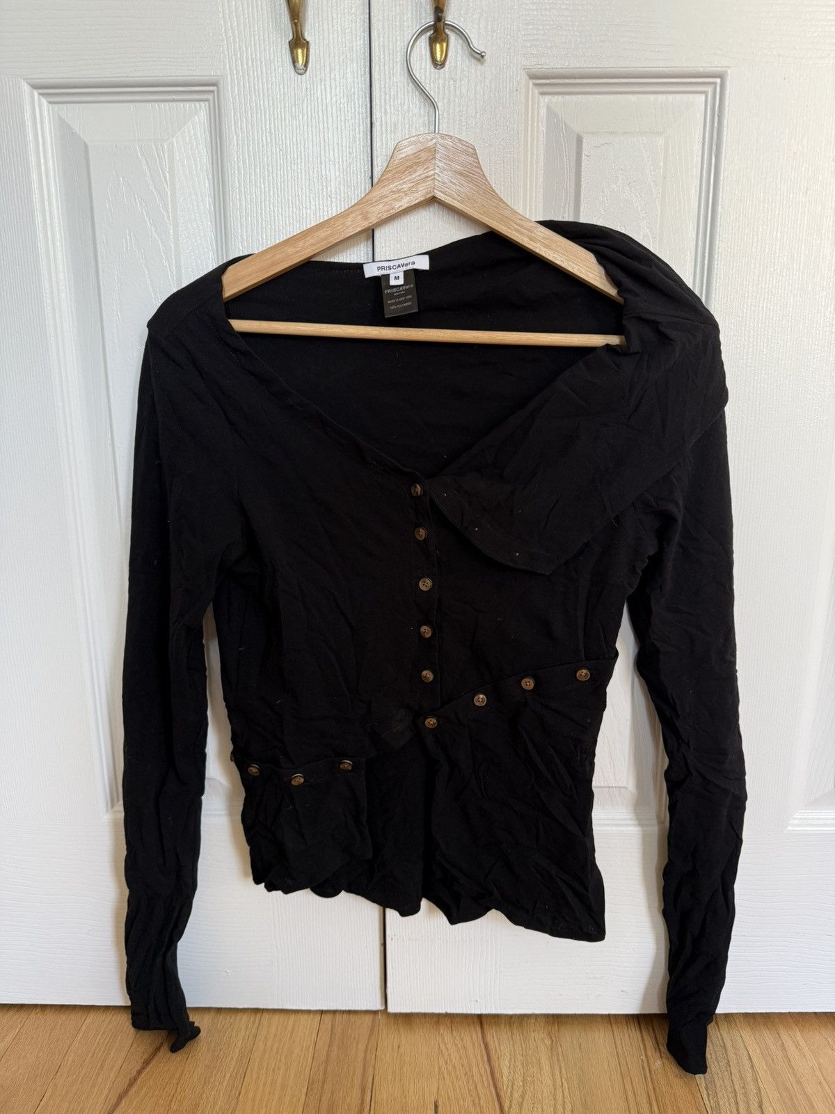 PRISCAVera Priscavera black asymmetrical button detail top Size M / US 6-8 / IT 42-44 - 1 Thumbnail