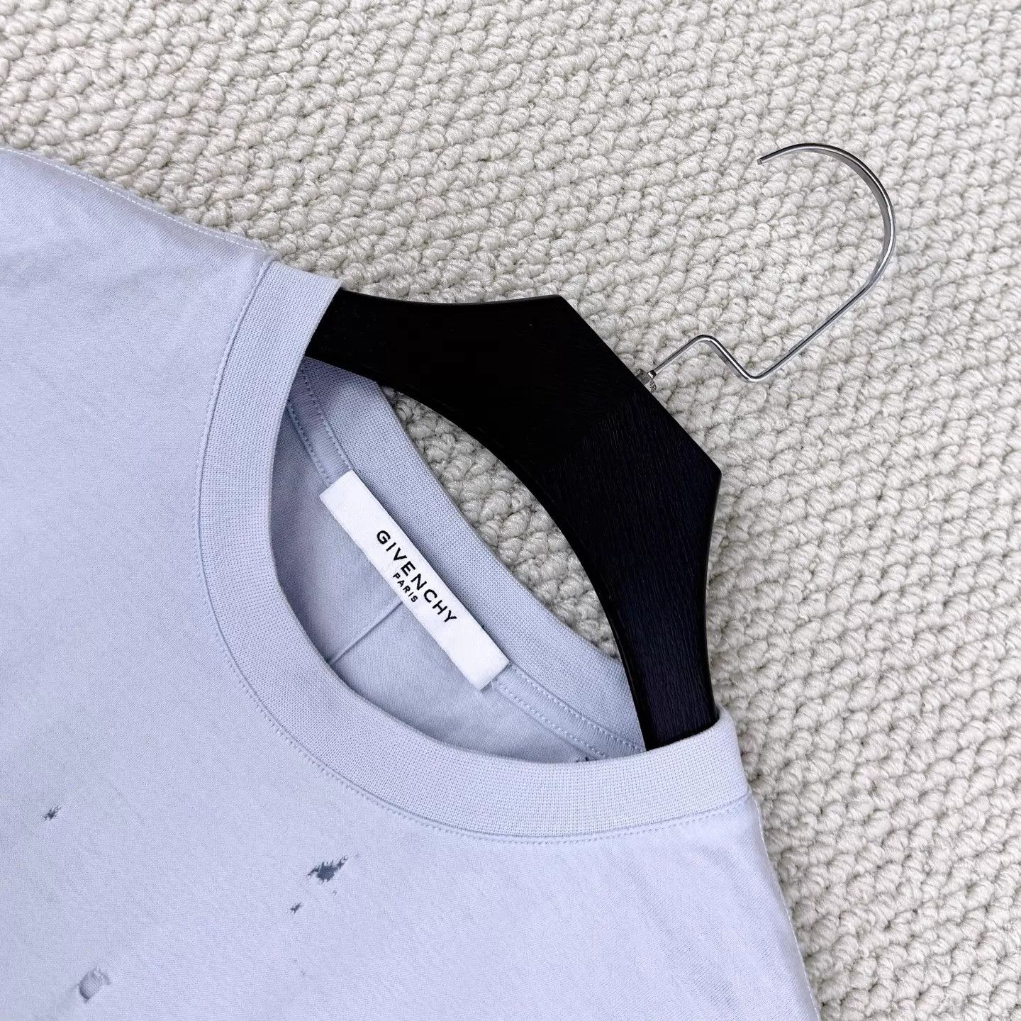 Givenchy Givenchy Haze Blue Distressed Logo S/S Tee OS S Size US S / EU 44-46 / 1 - 3 Thumbnail