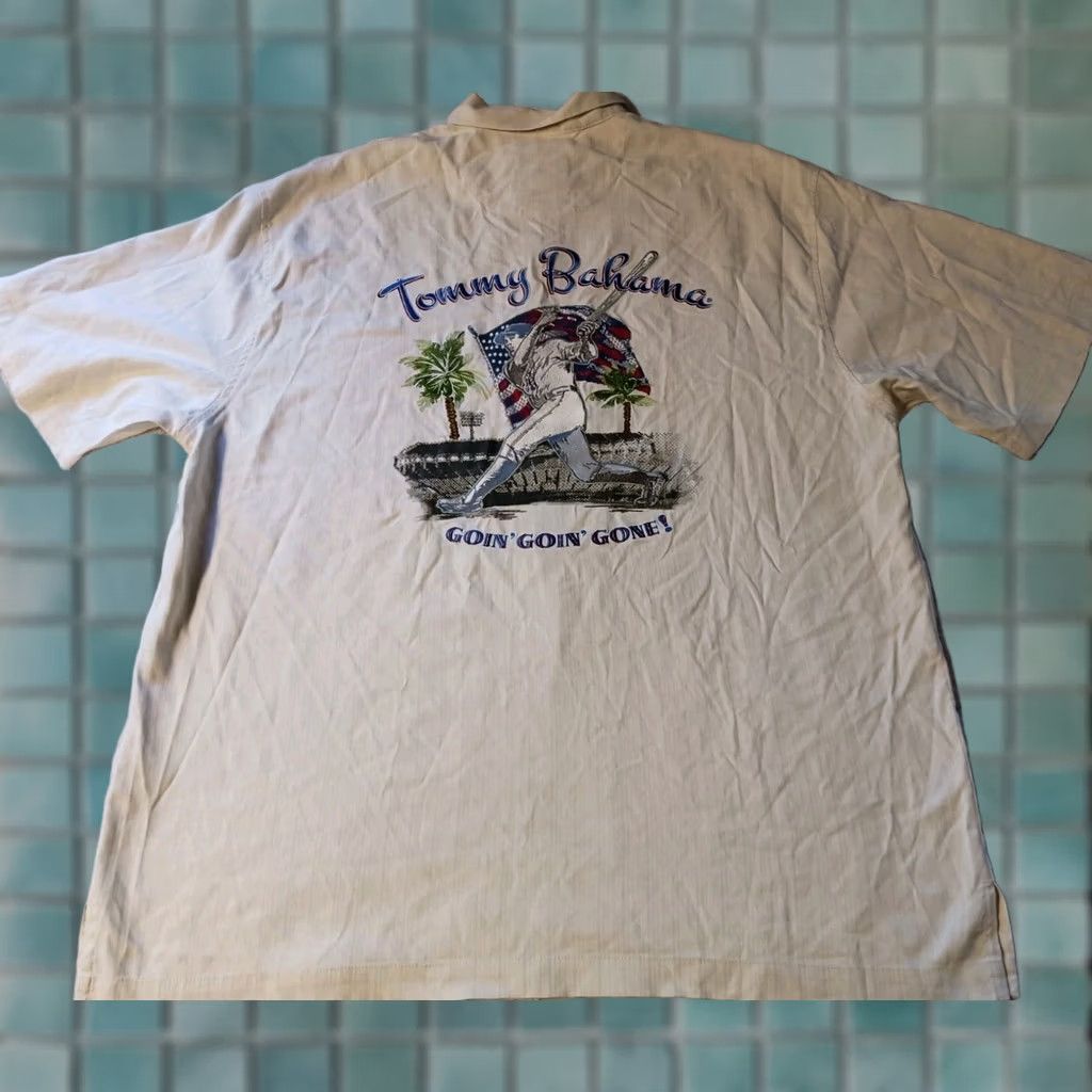 Vintage Tommy Bahama Mlb San Francisco Giants Camp Shirt Men's Large 1XL Beige Silk Rayon Embroidered Pockets, Men's