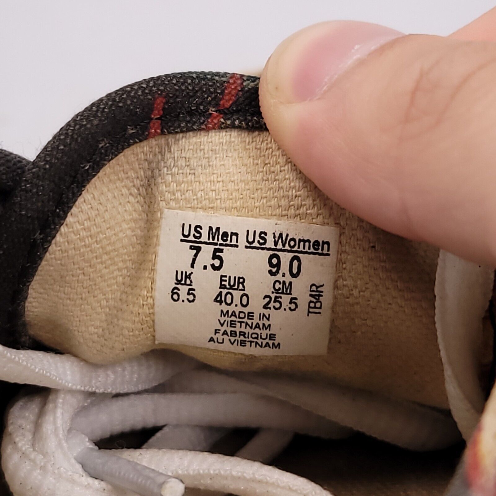 Vans Vans Off the Wall Shoe Womens Size 9 Mens 7.5 TB4R Black Size US 9 / IT 39 - 9 Thumbnail