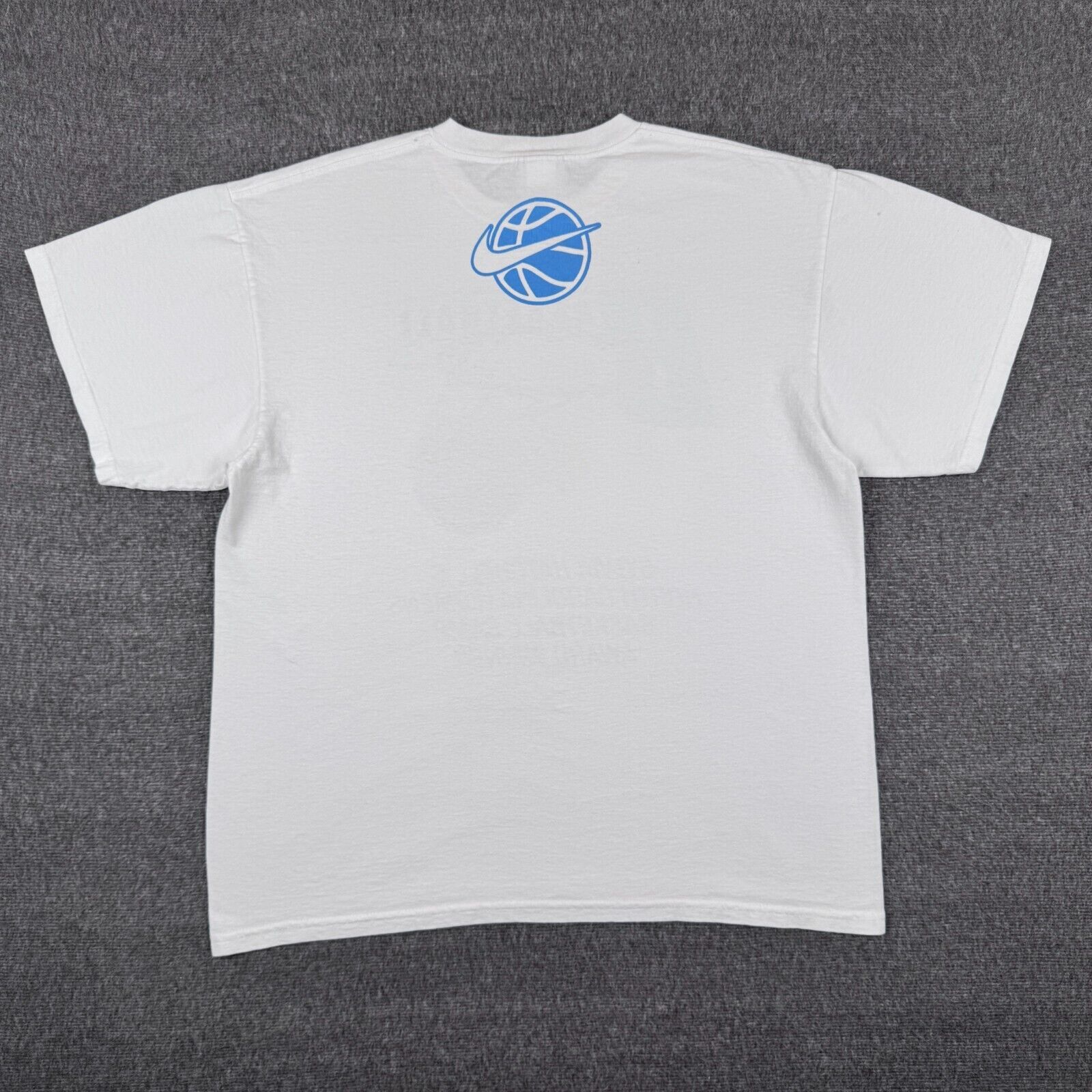 Nike Vintage Nike North Carolina Basketball Camp T-Shirt Mens L Size US L / EU 52-54 / 3 - 5 Thumbnail