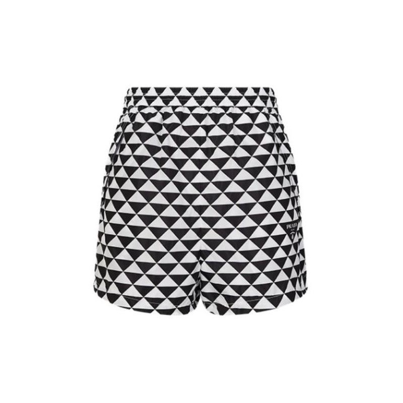 Prada Prada SS23 Triangle Logo Print Casual Shorts Size US 36 / EU 52 - 1 Thumbnail