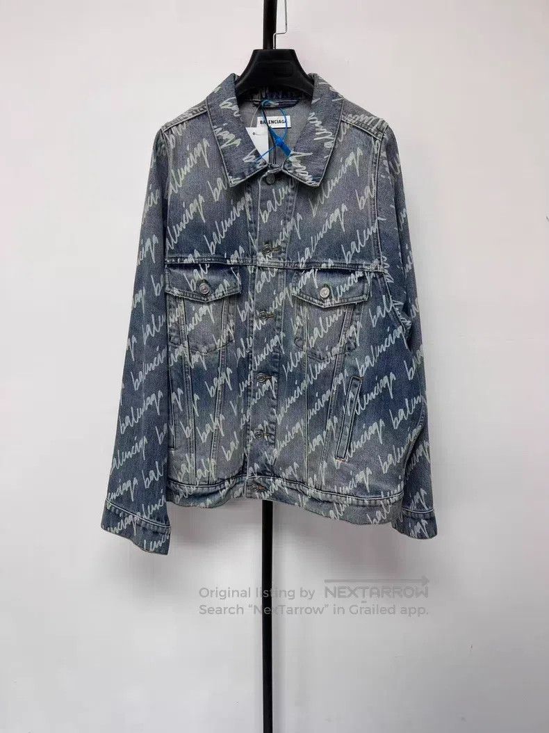 Balenciaga Balenciaga Letter logo full-print collar denim jacket Size S / US 4 / IT 40 - 1 Thumbnail